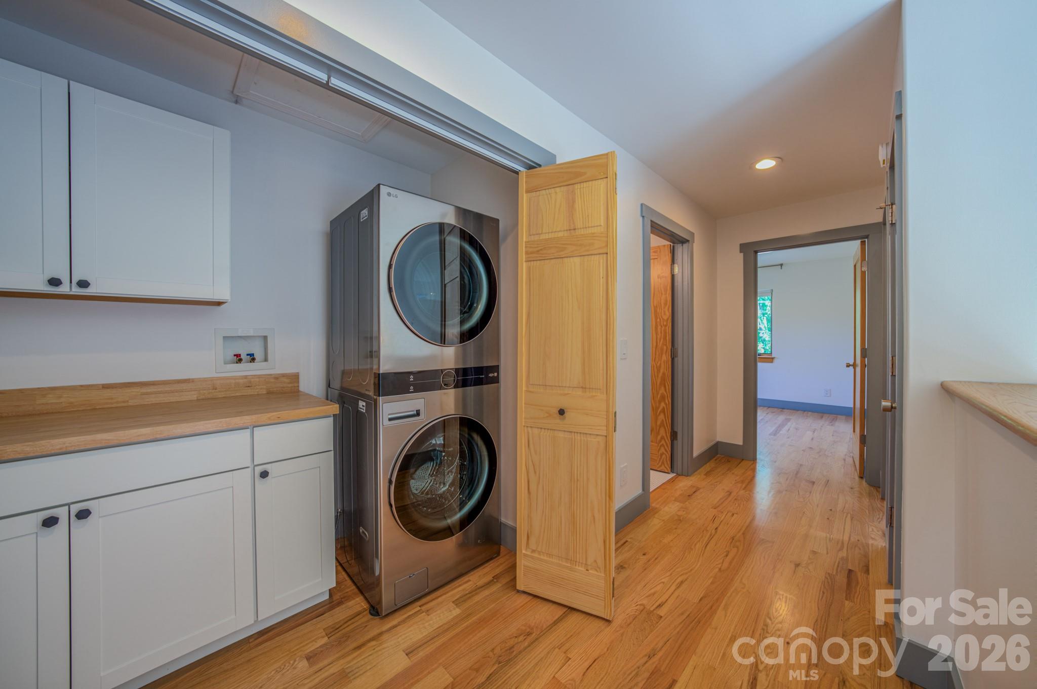 87 Deaver Street — Asheville