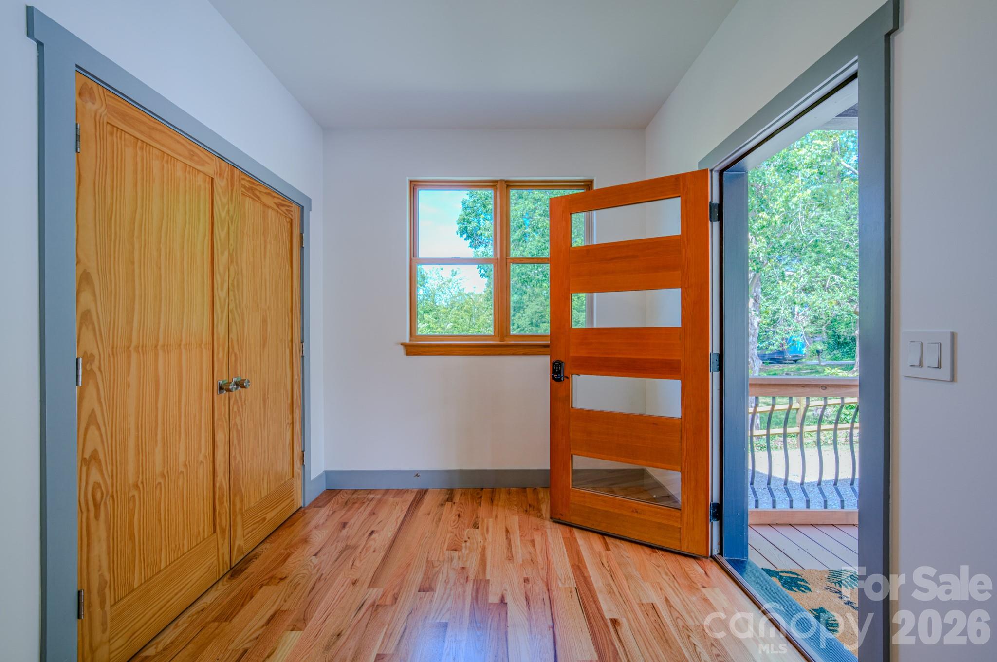 87 Deaver Street — Asheville