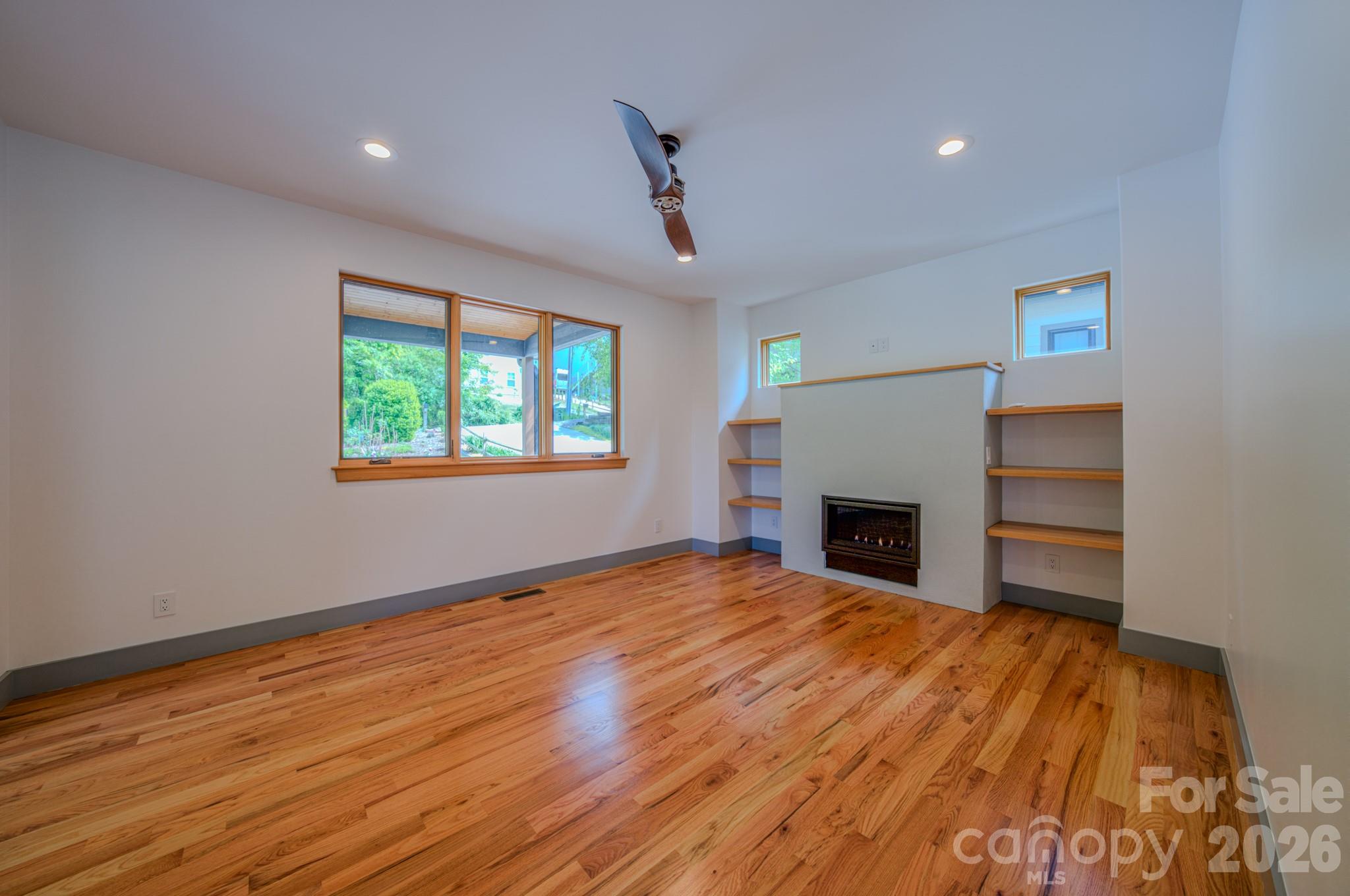 87 Deaver Street — Asheville