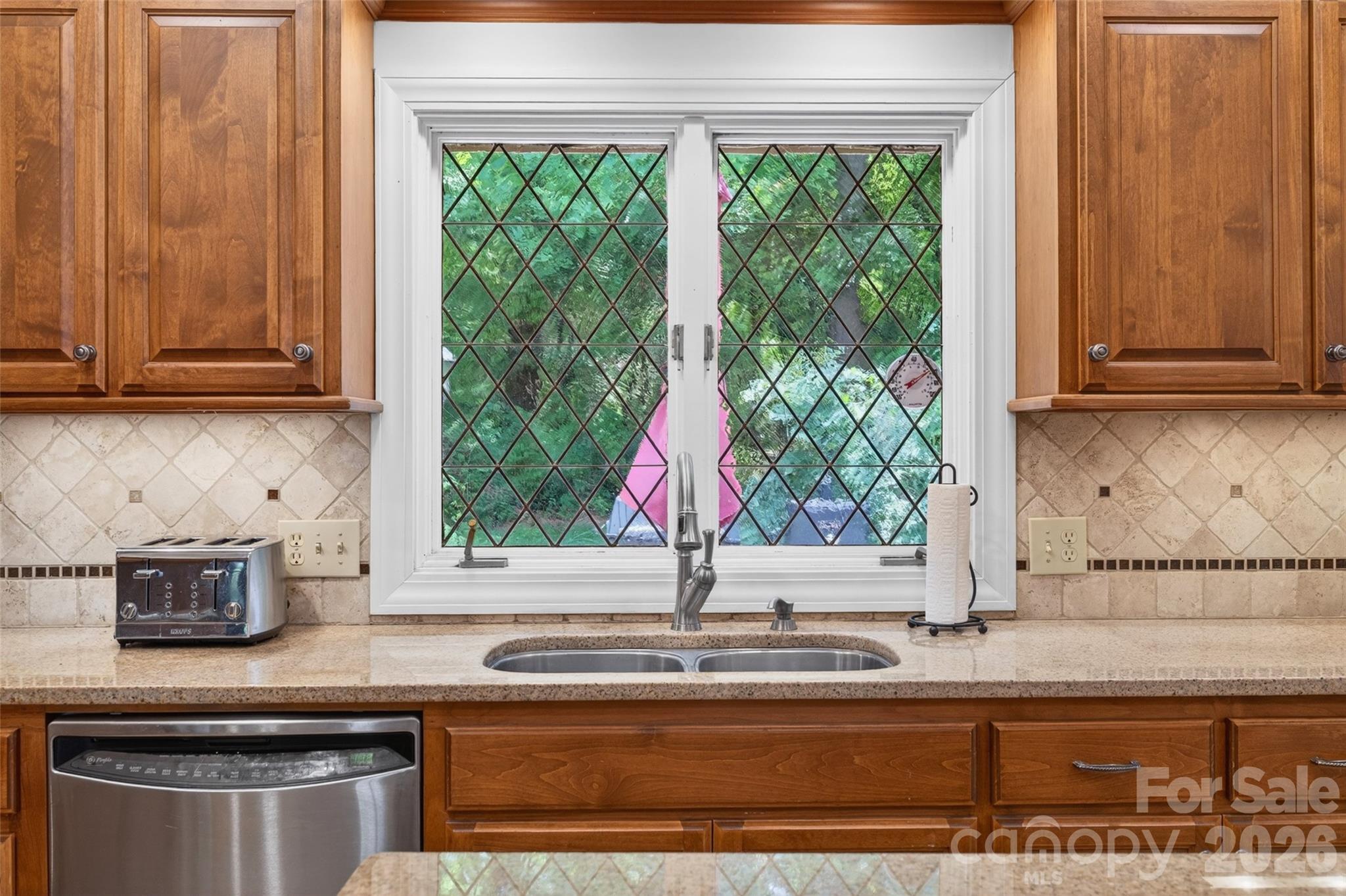 537 Saint Cloud Drive — Statesville
