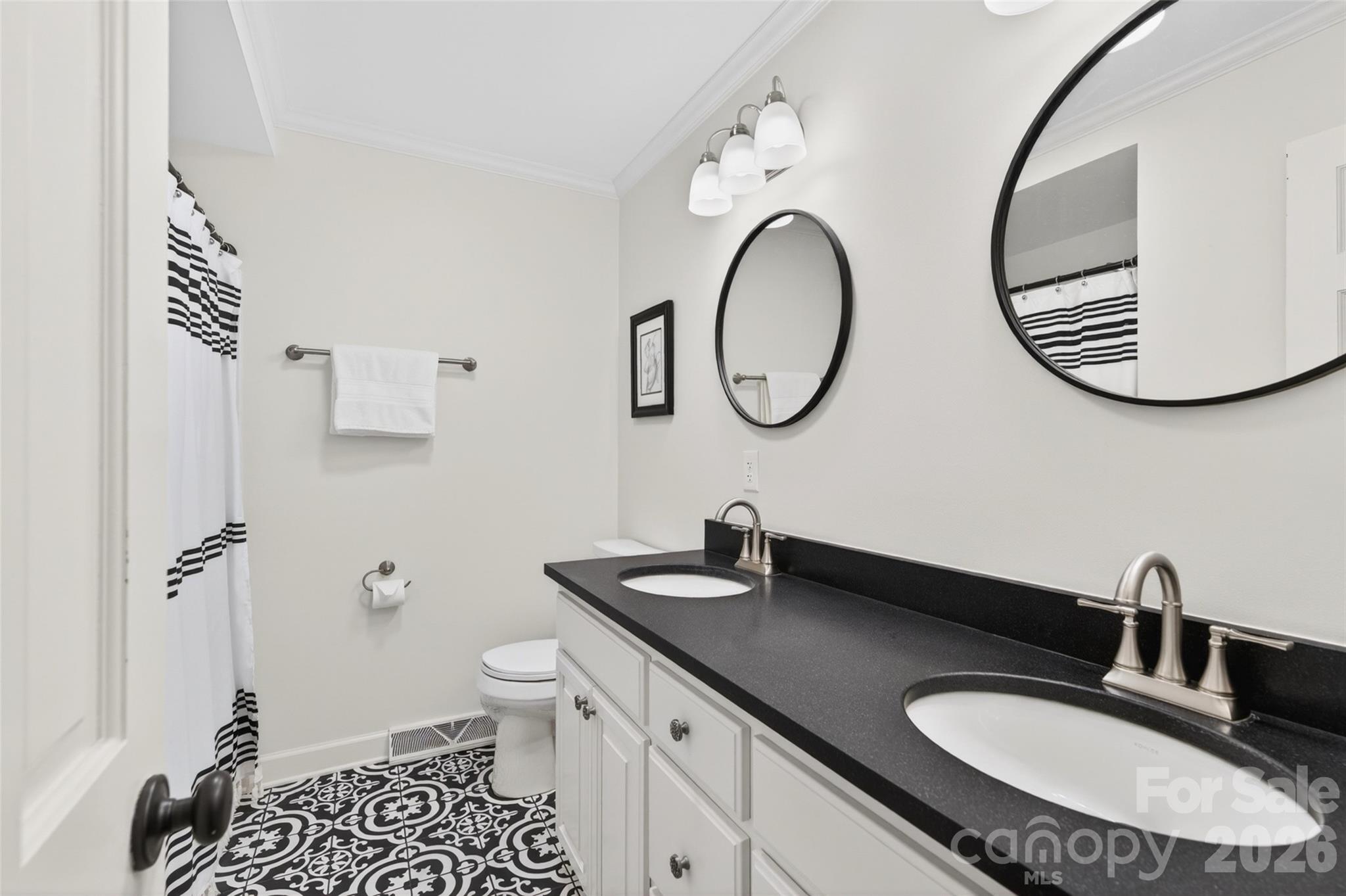 537 Saint Cloud Drive — Statesville