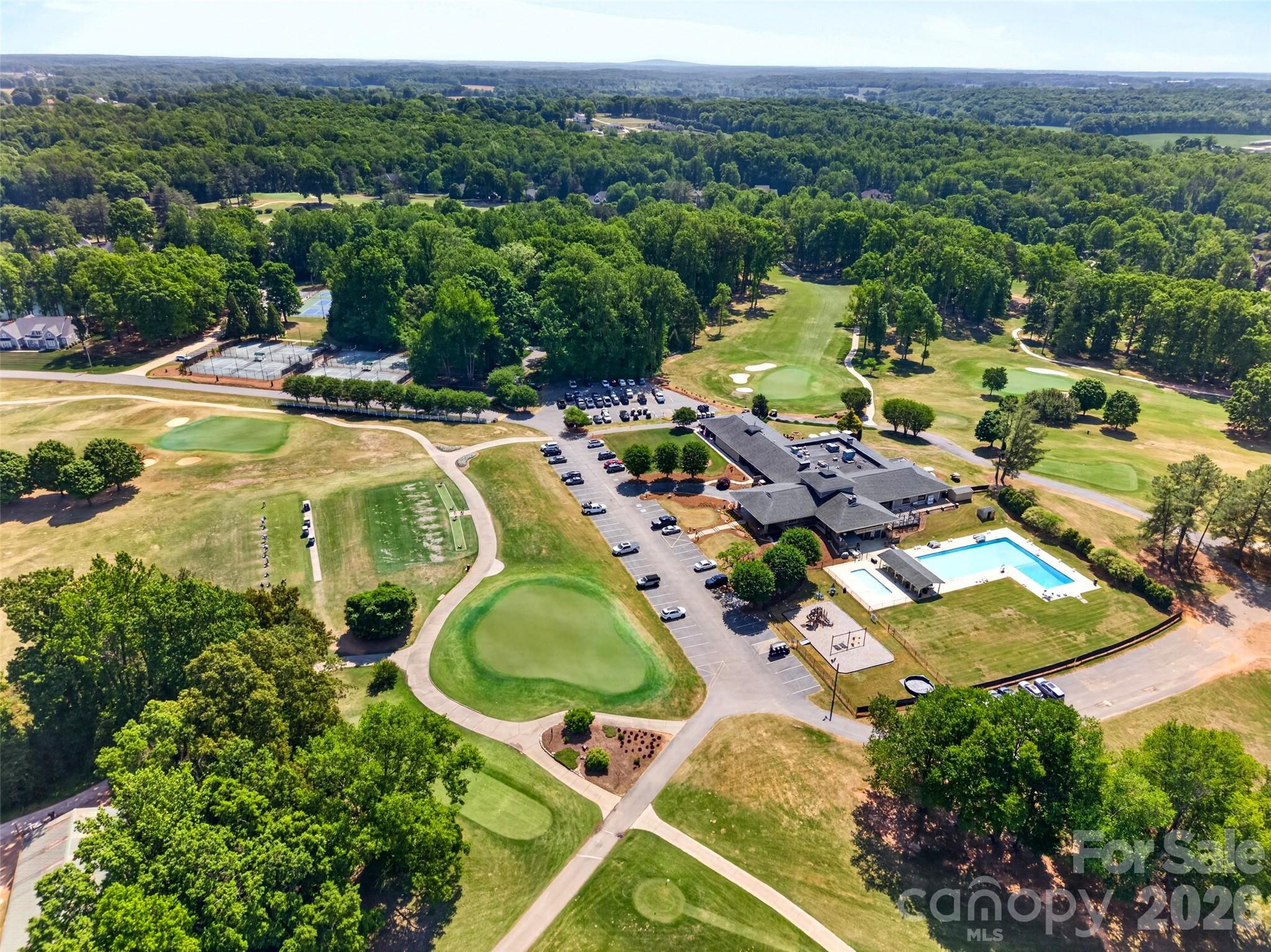 537 Saint Cloud Drive — Statesville