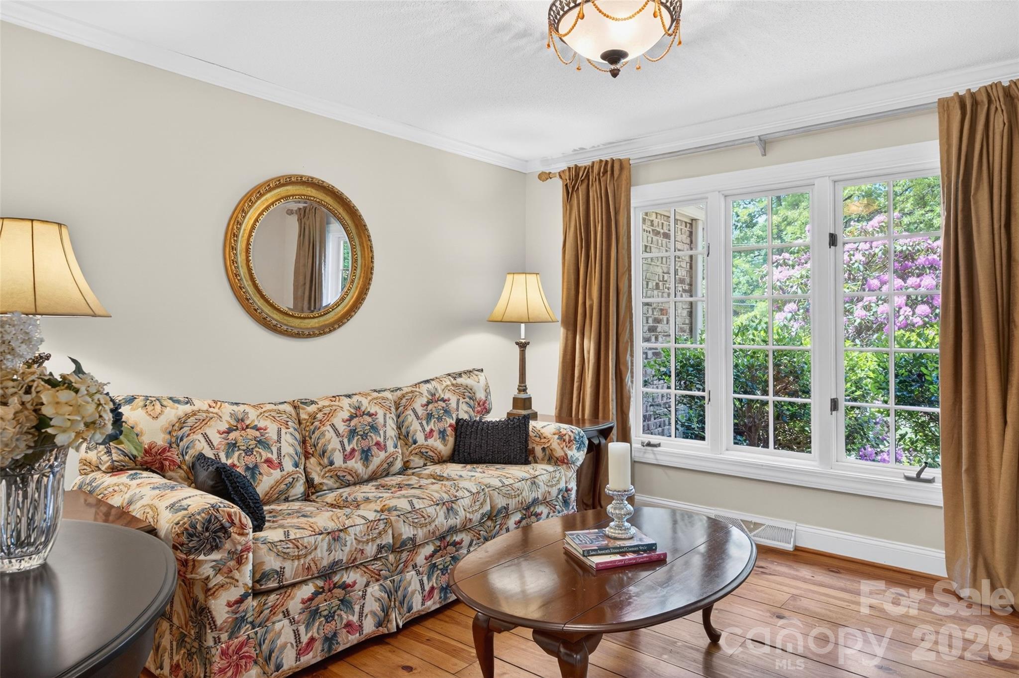 537 Saint Cloud Drive — Statesville