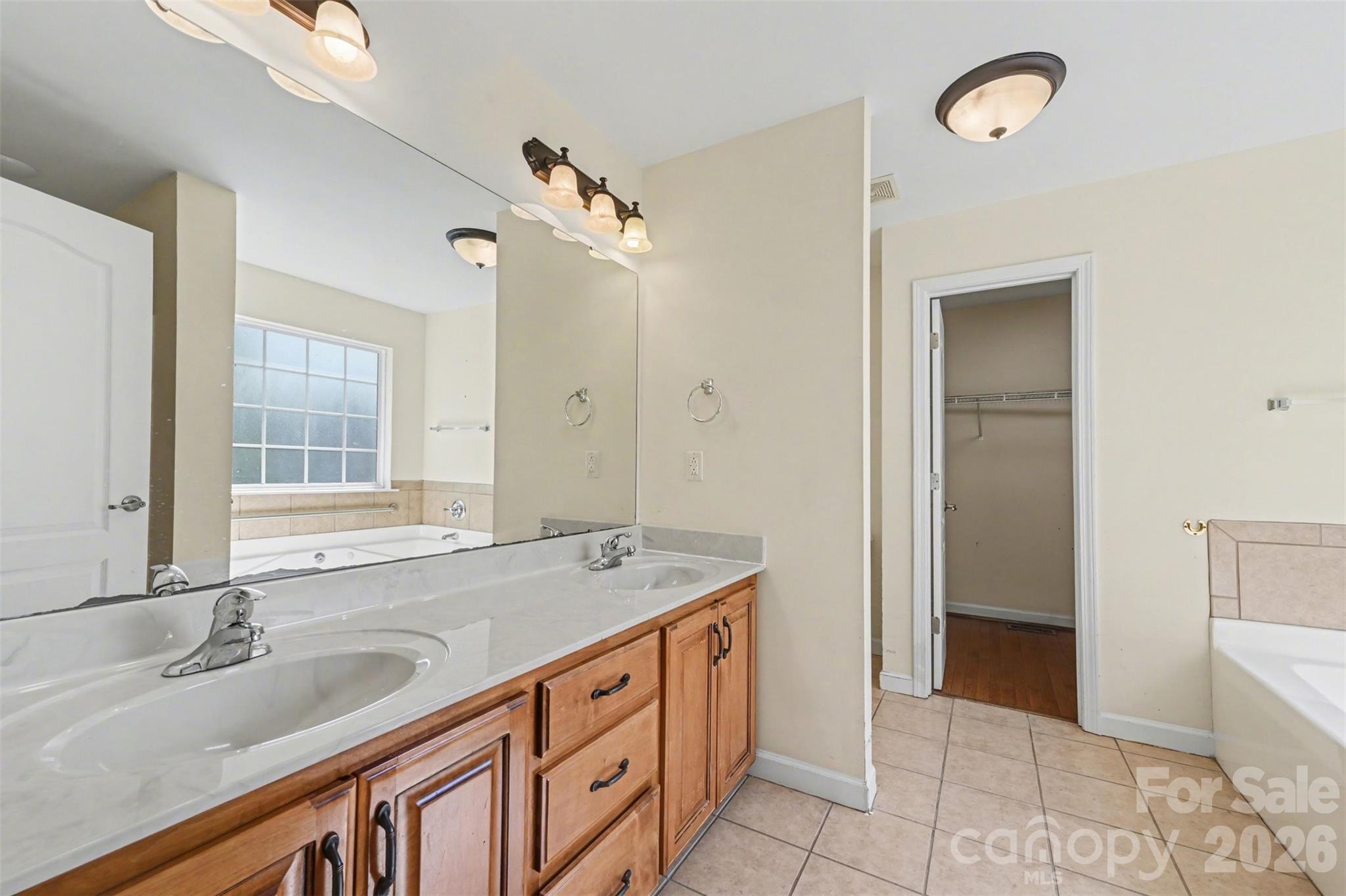 2029 Saye Brook Drive — Monroe