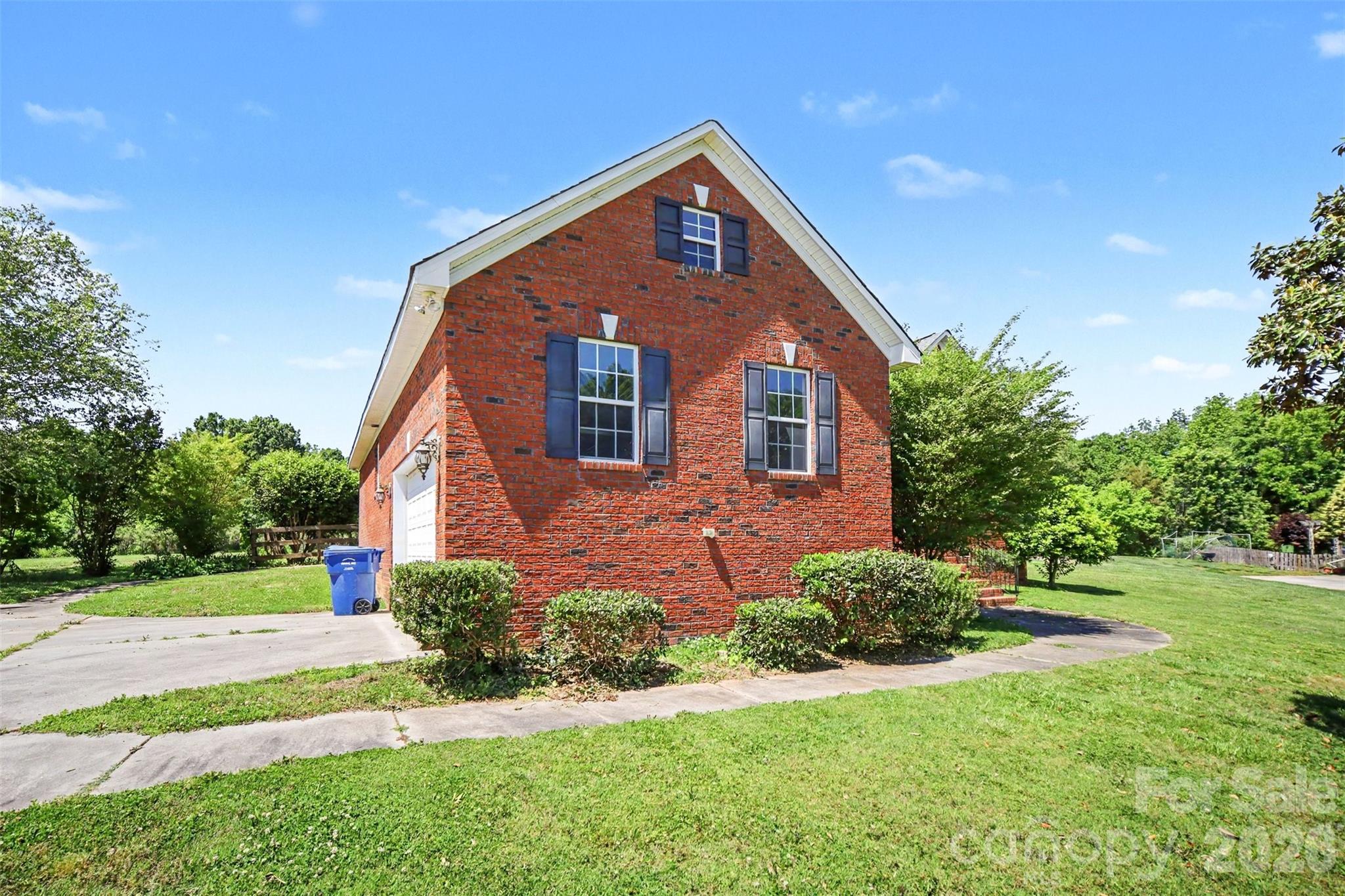 2029 Saye Brook Drive — Monroe