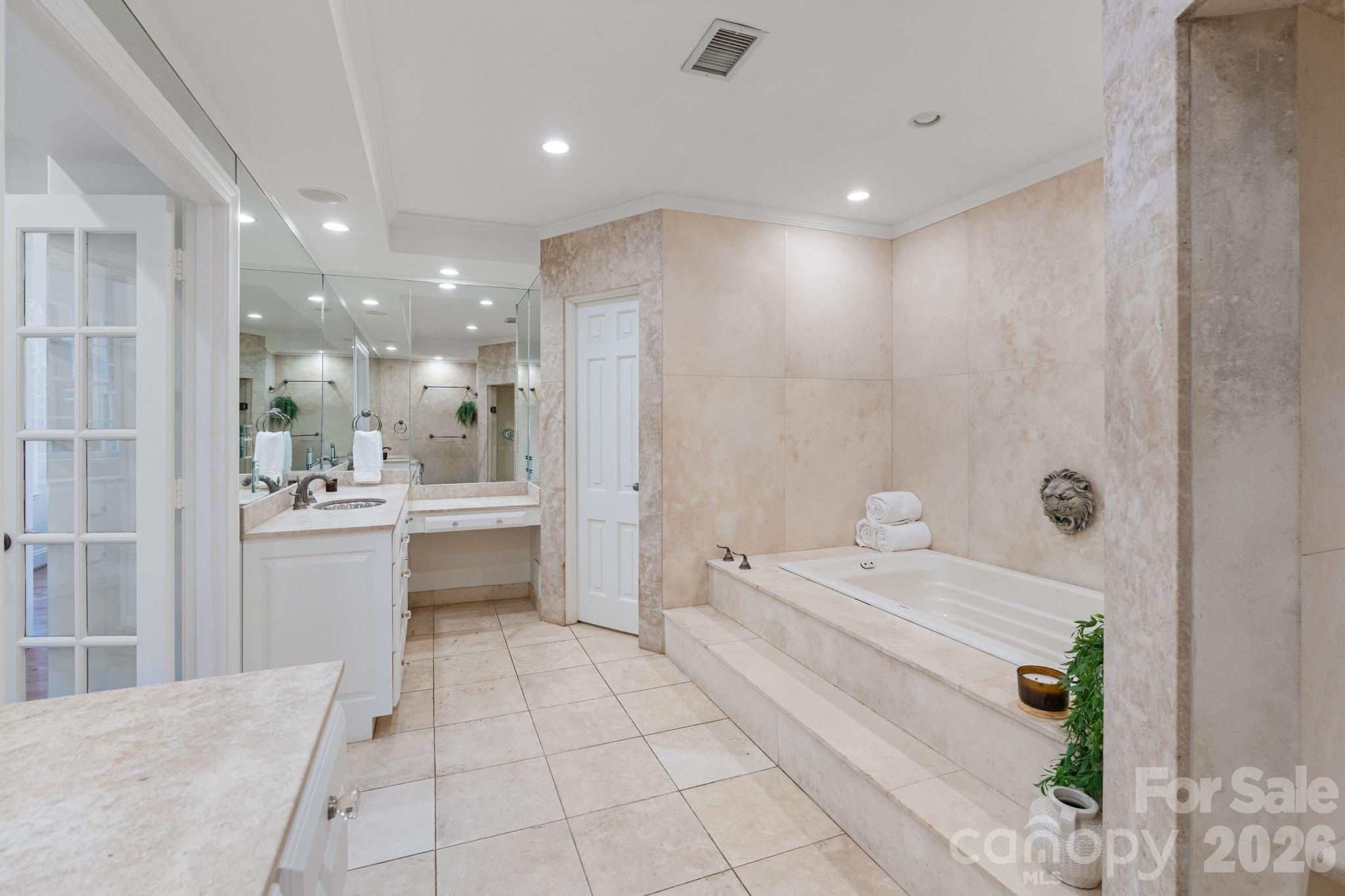 1486 Knolls Drive — Newton