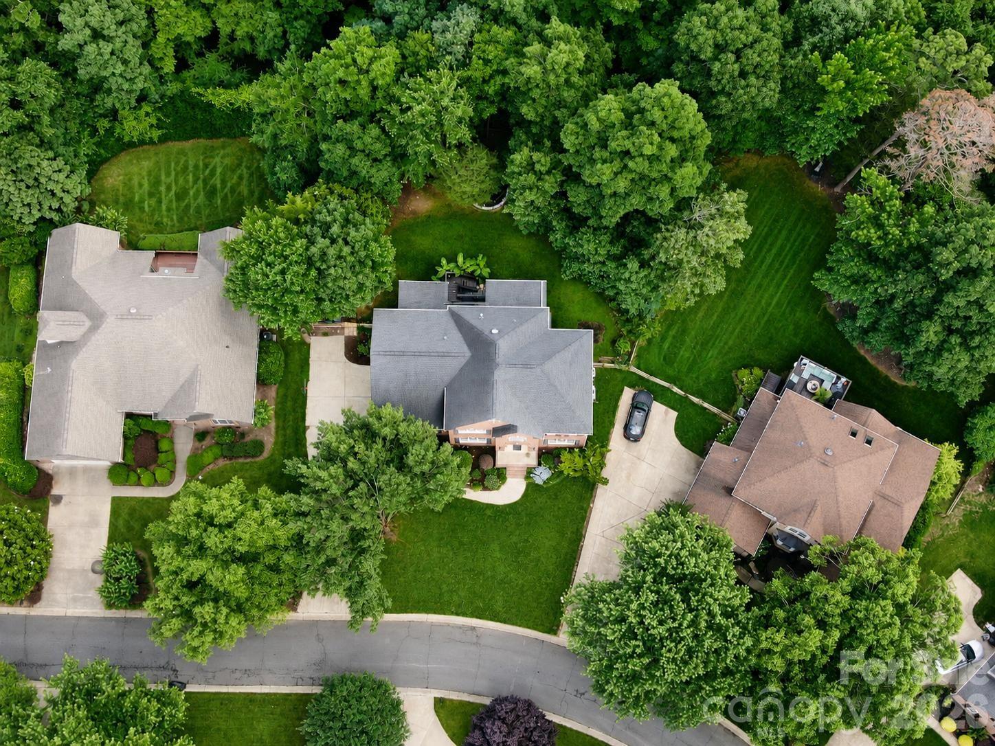 1675 Sanridge Wind Lane — Charlotte