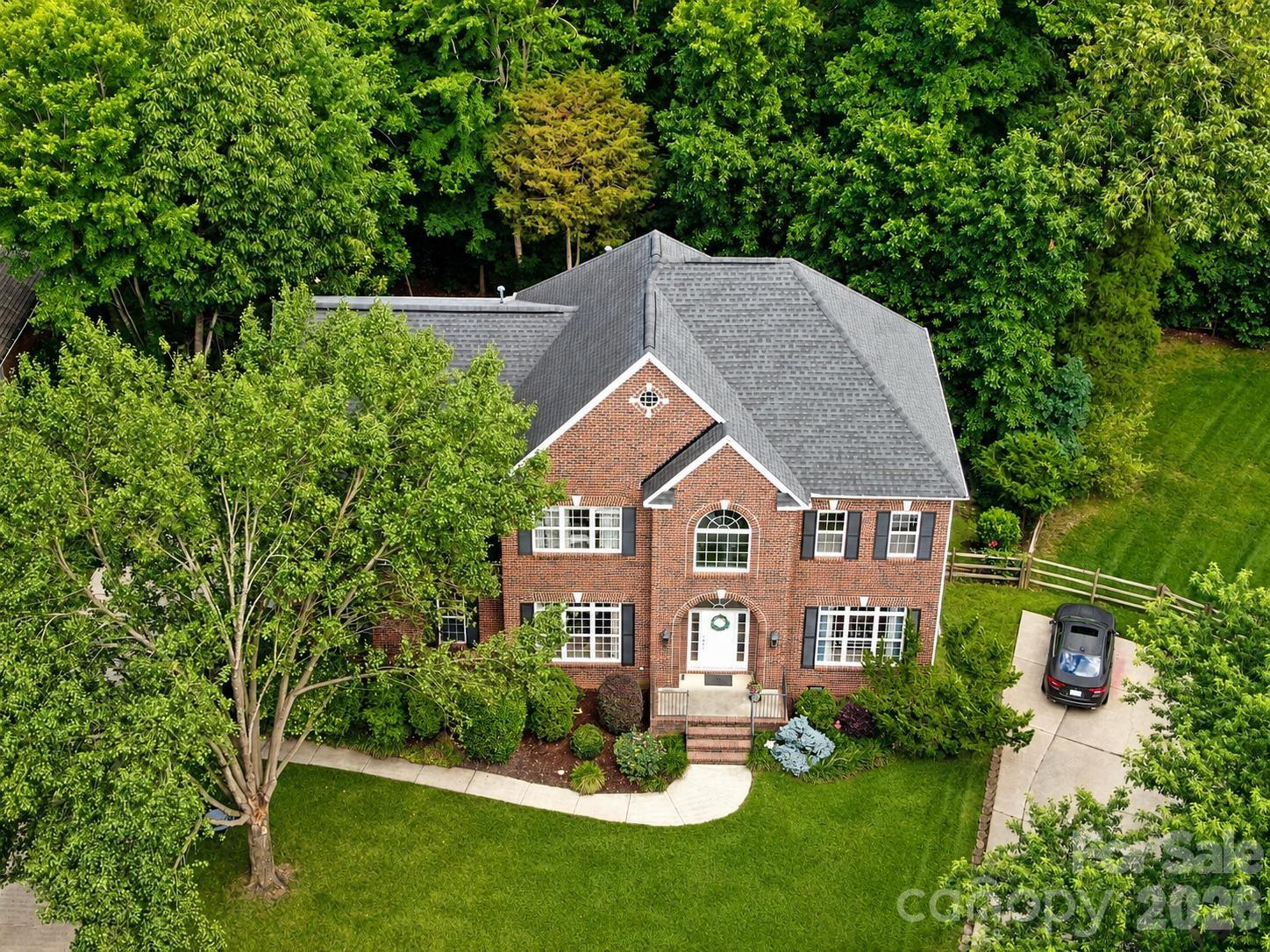1675 Sanridge Wind Lane — Charlotte