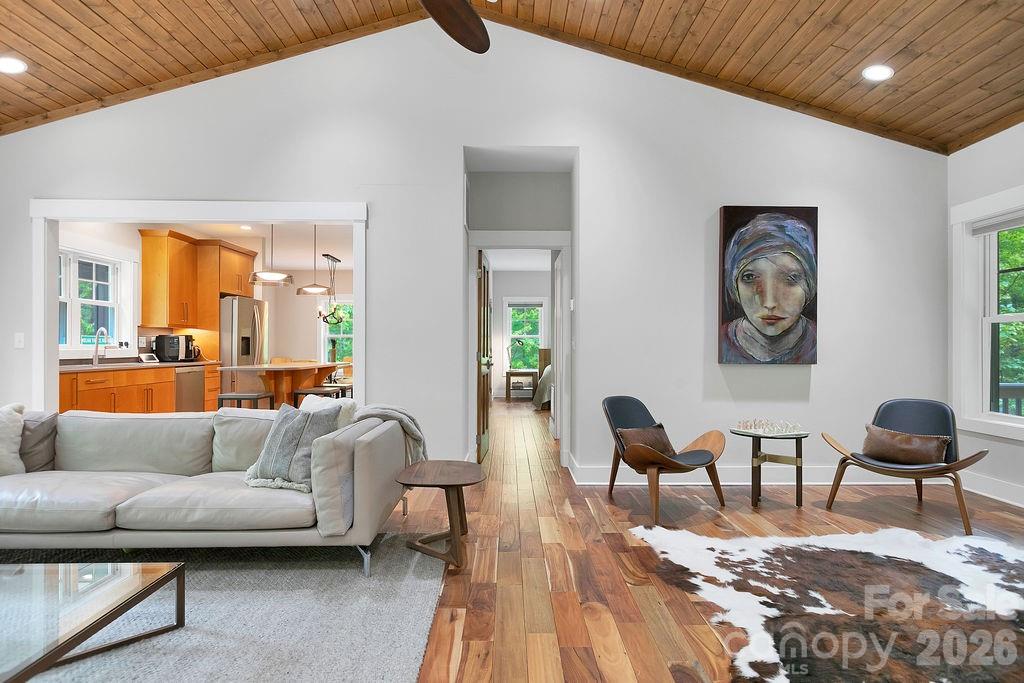 131 Bear Trace Road — Brevard