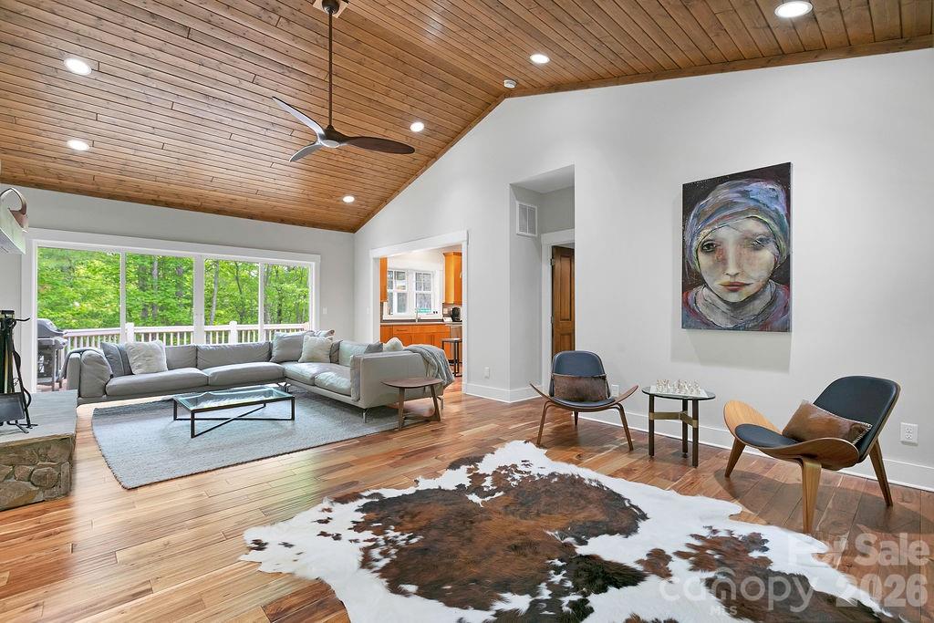 131 Bear Trace Road — Brevard