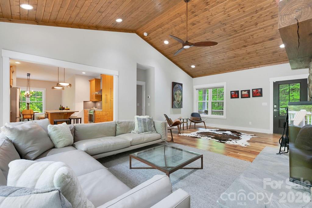 131 Bear Trace Road — Brevard