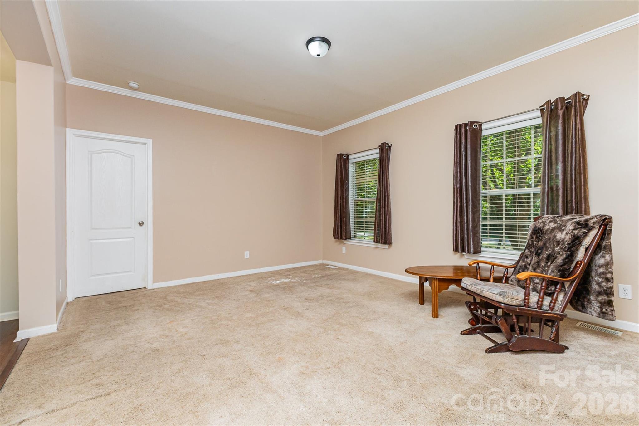 1485 Adkin Drive — Iron Station
