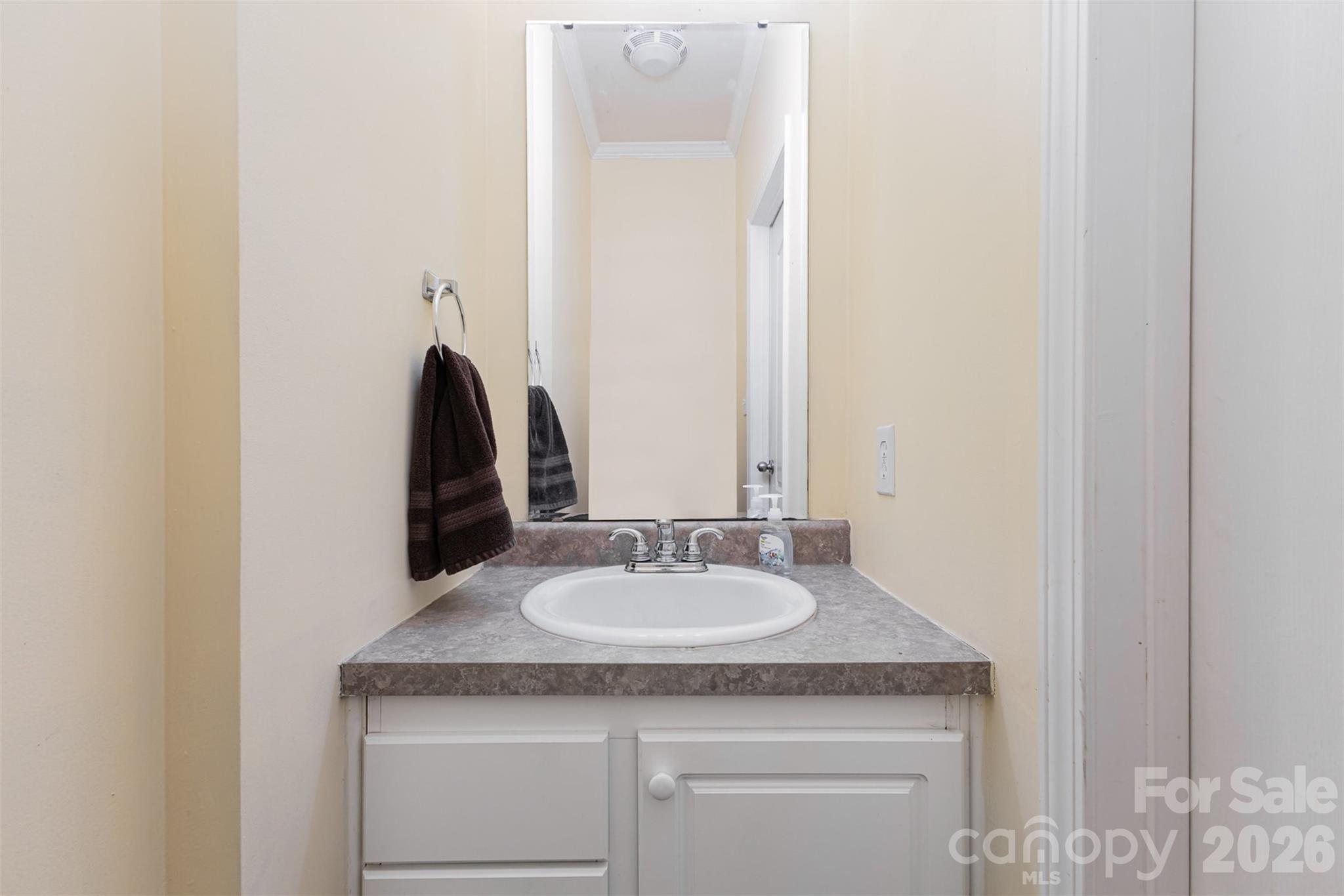 1485 Adkin Drive — Iron Station