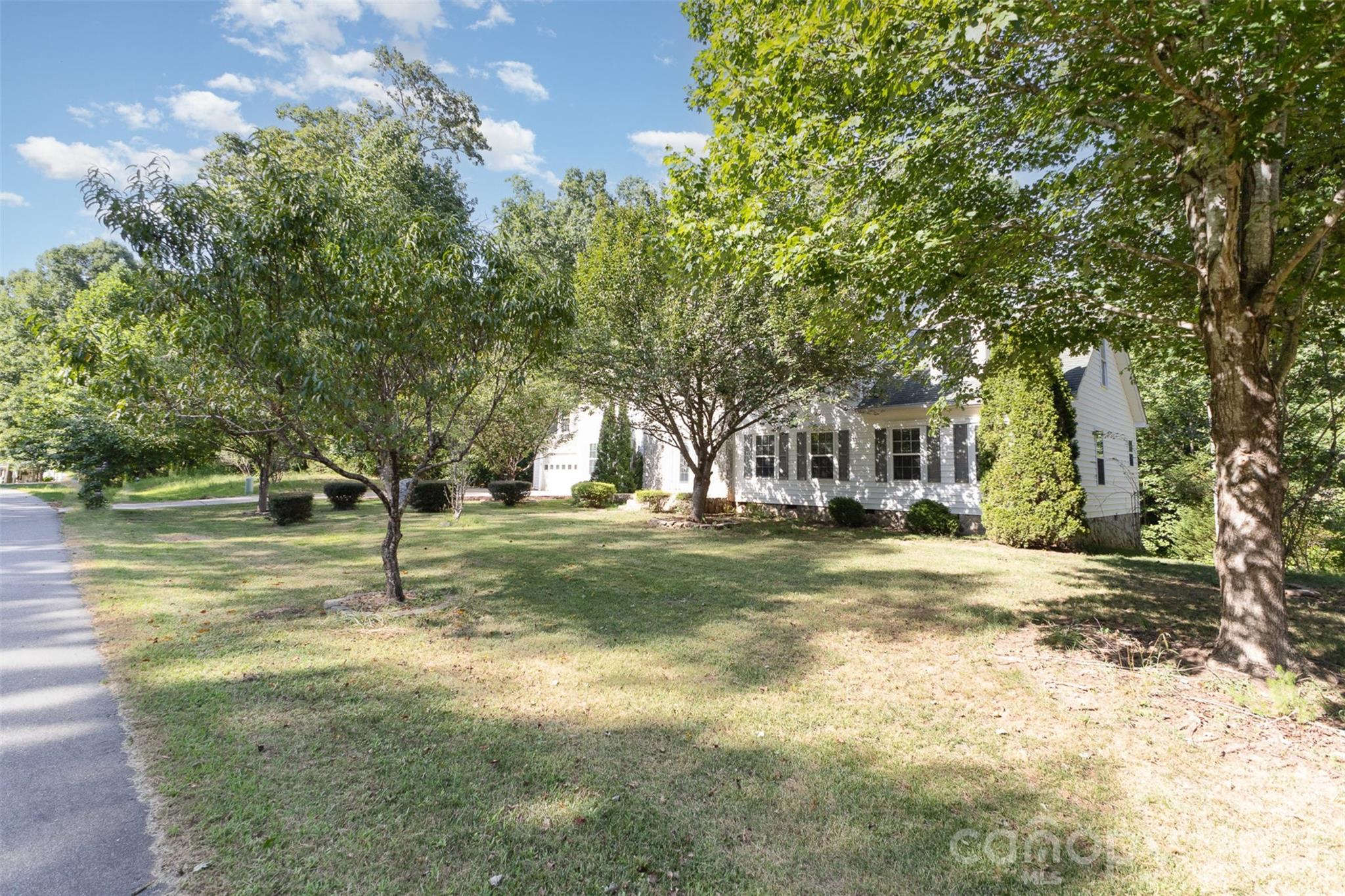 1485 Adkin Drive — Iron Station