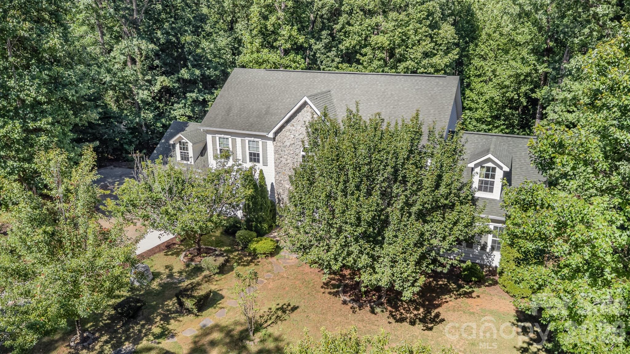 1485 Adkin Drive — Iron Station