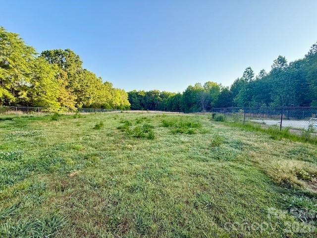 494 Vera Drive — Rockwell