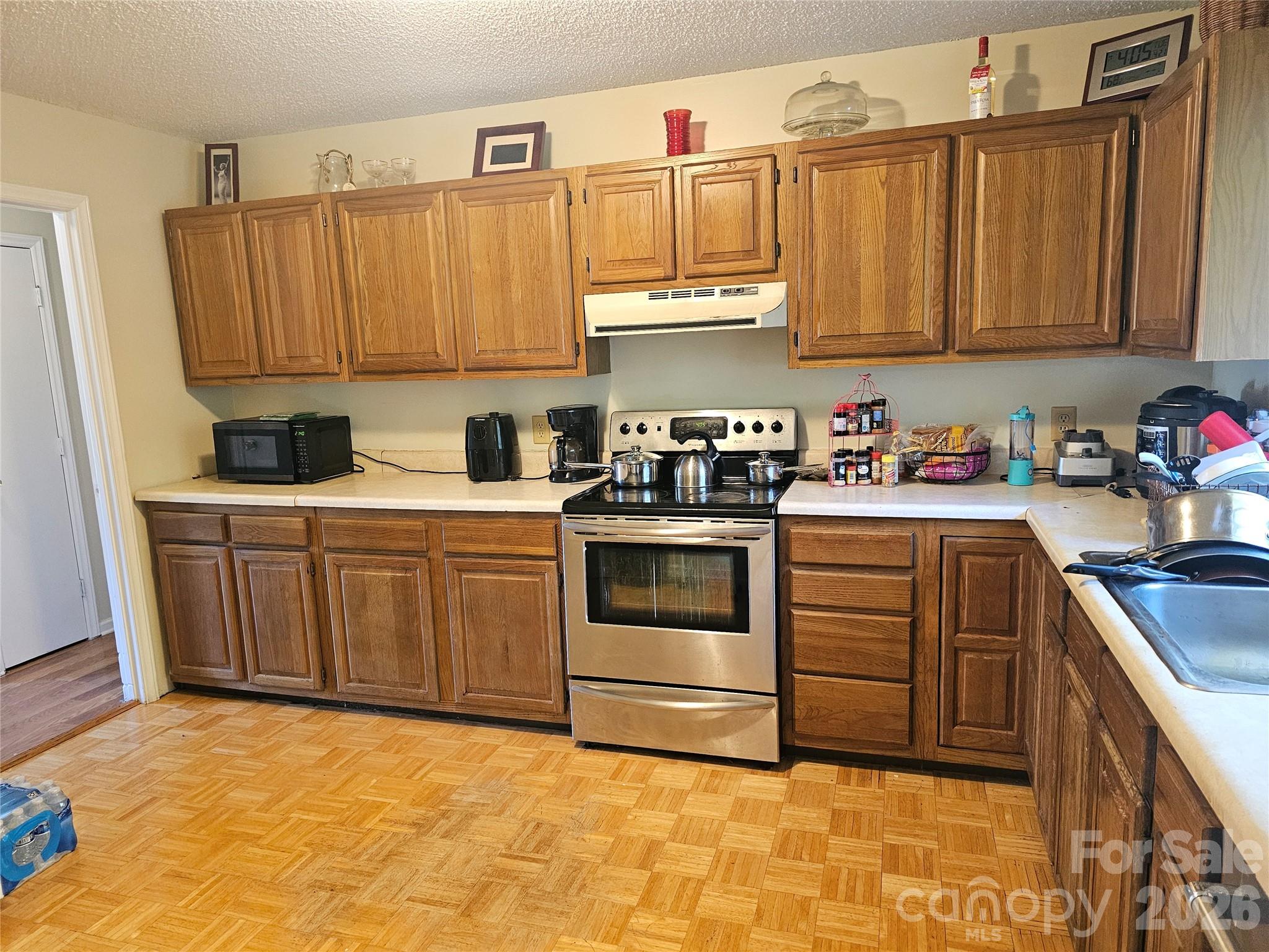 1417 Wiley Lewis Road — Greensboro