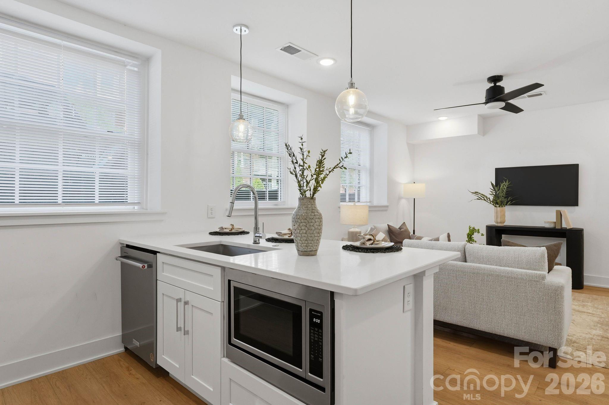 201 Grandin Road #6 — Charlotte