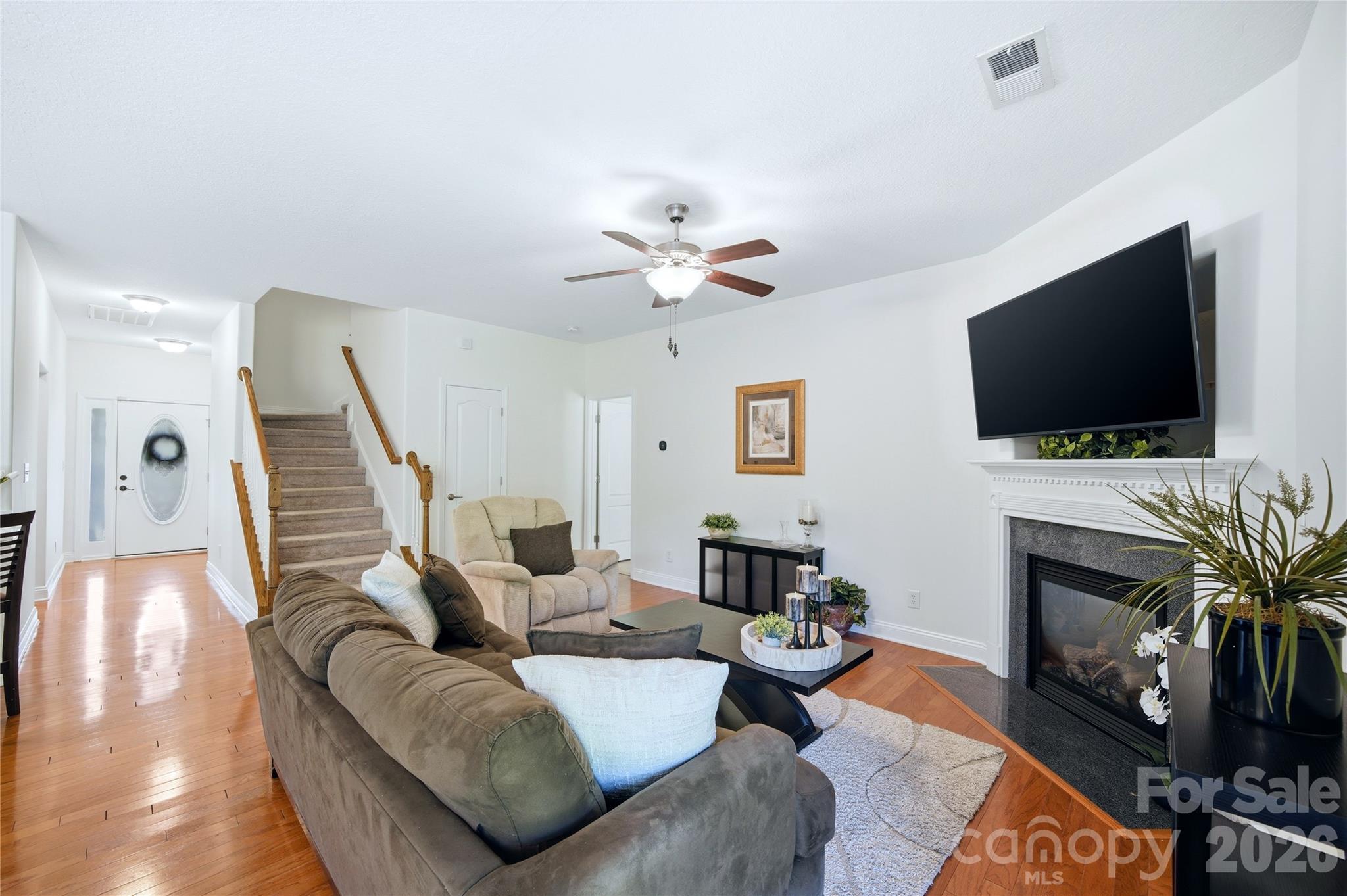 2429 Glyncastle Way — Gastonia