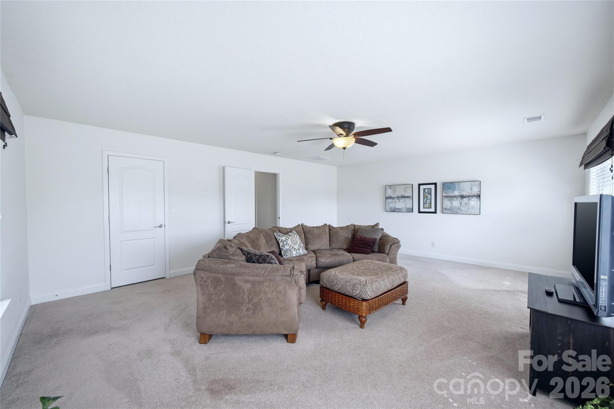 2429 Glyncastle Way — Gastonia