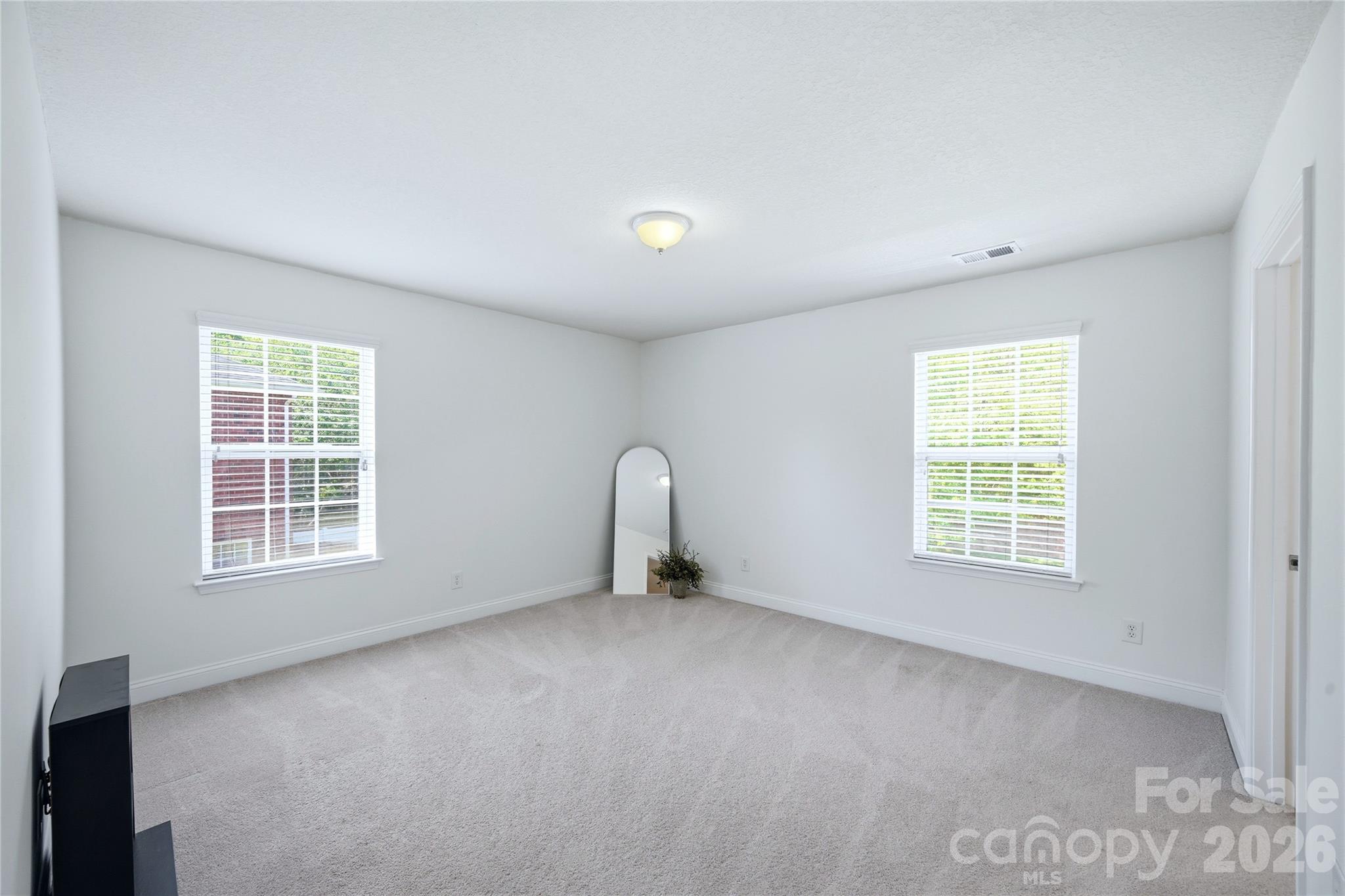 2429 Glyncastle Way — Gastonia