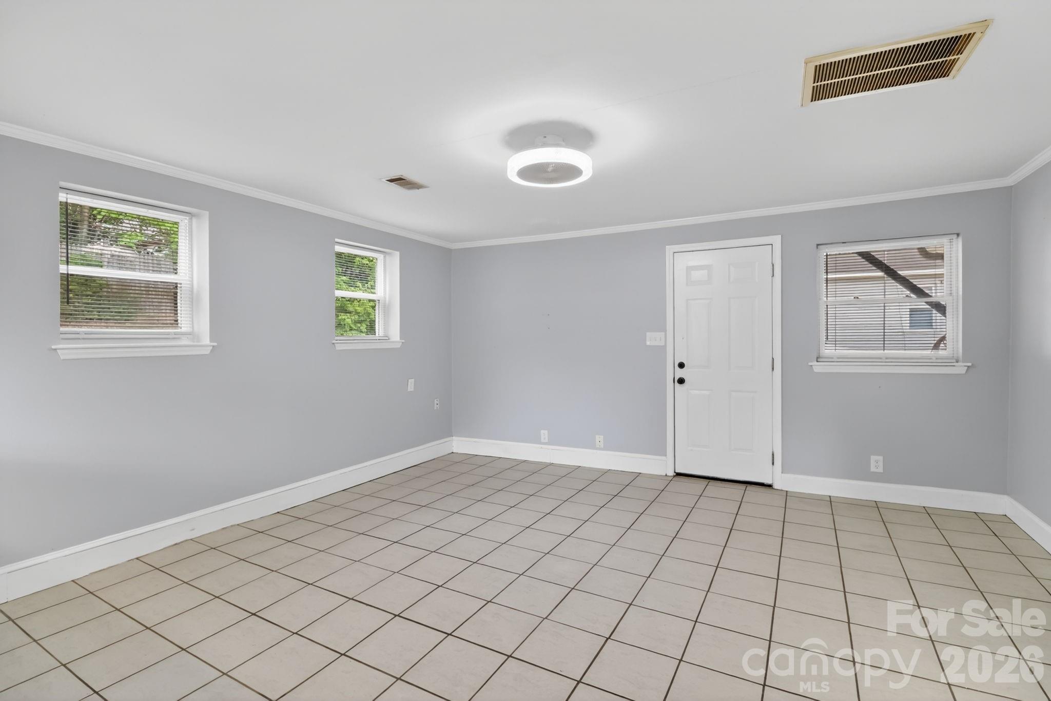 62 Roberta Road SW — Concord