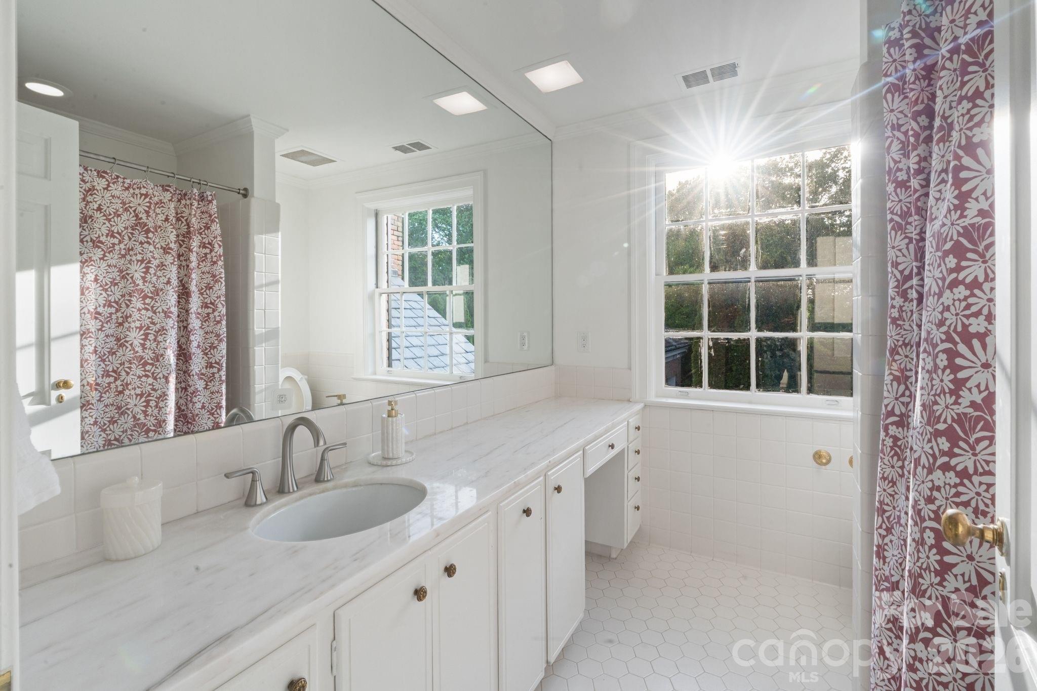 1486 Knolls Drive #2 — Newton
