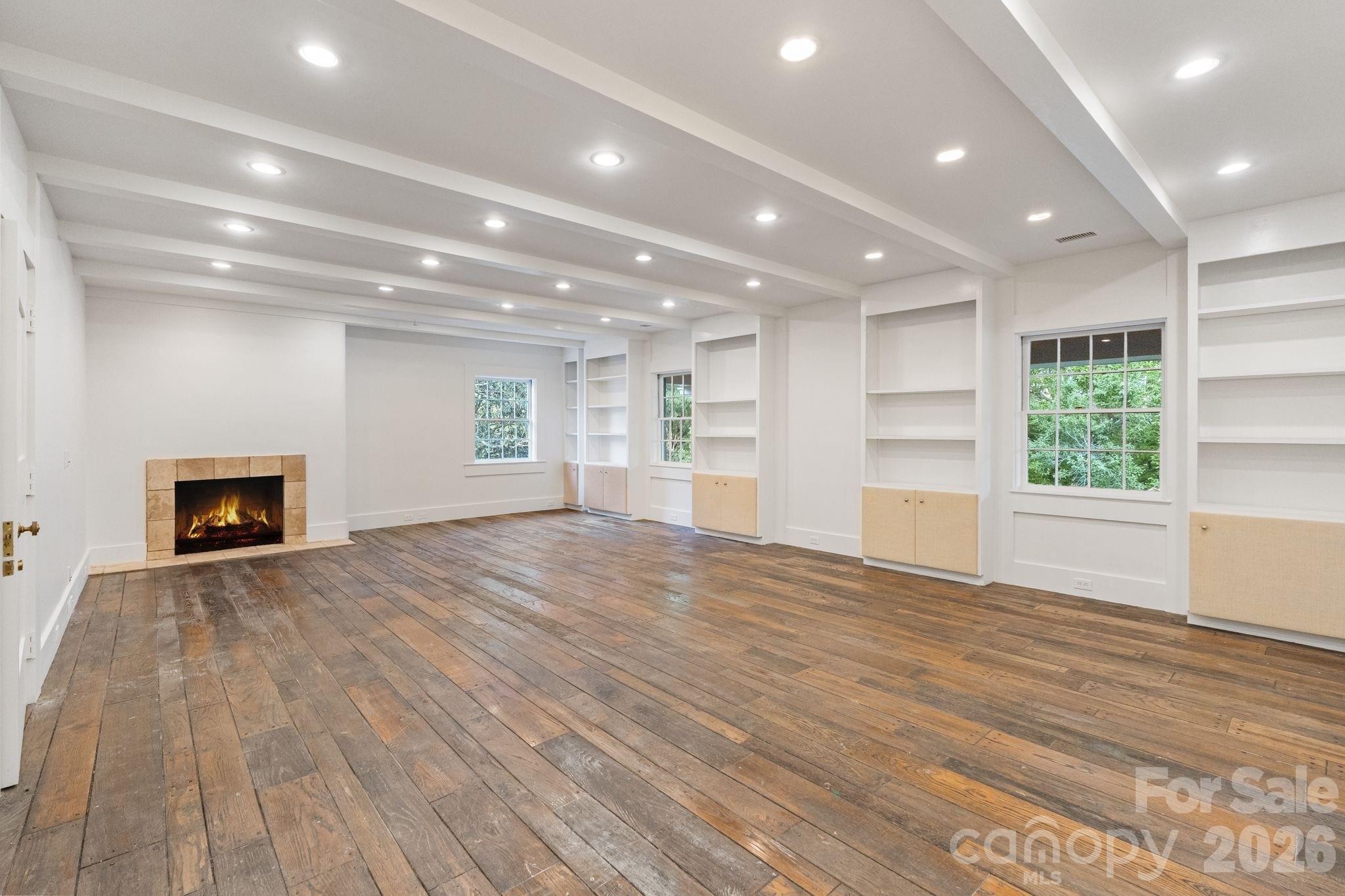 1486 Knolls Drive #2 — Newton