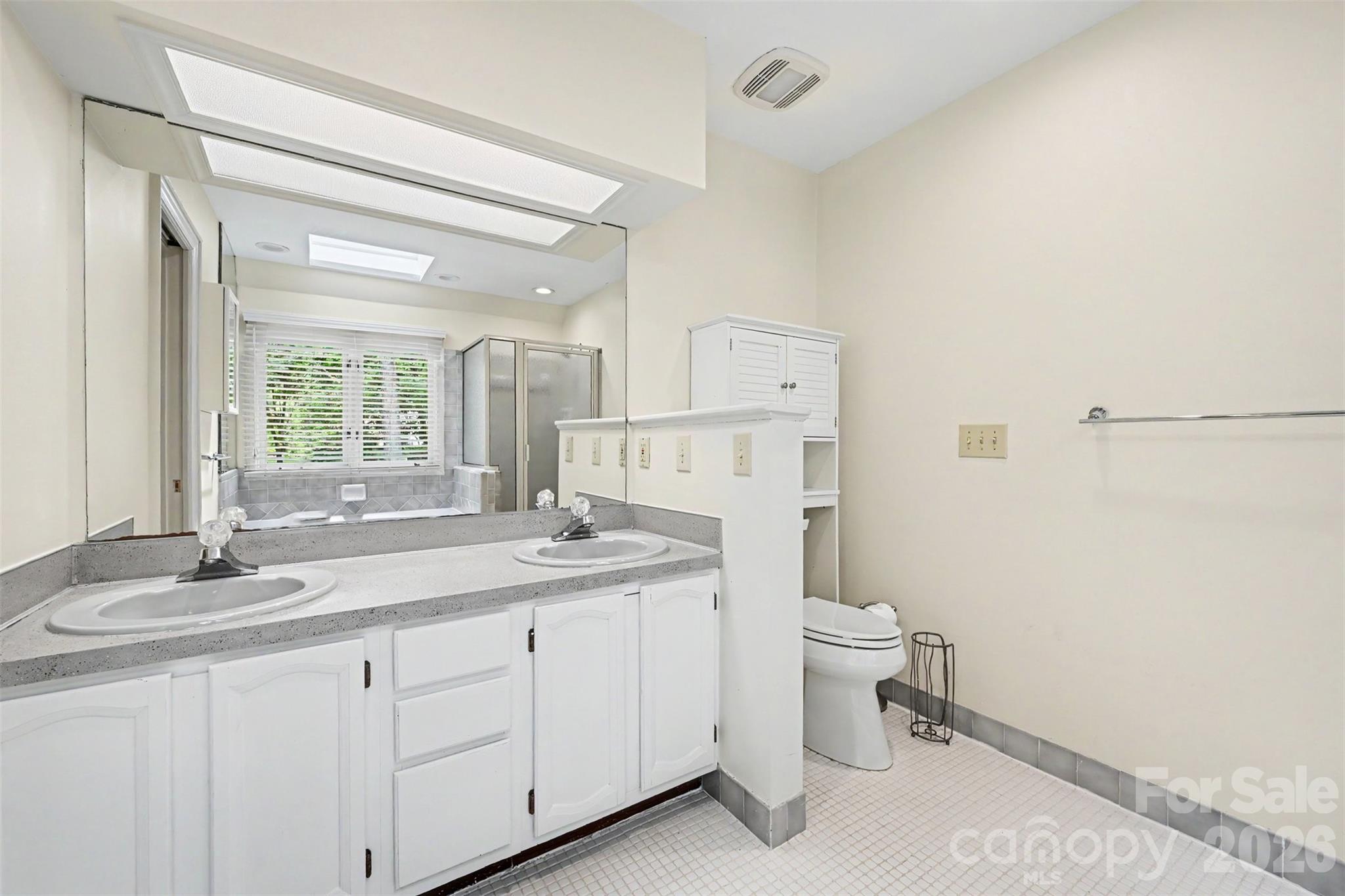 212 Rose Arbor Lane — Matthews