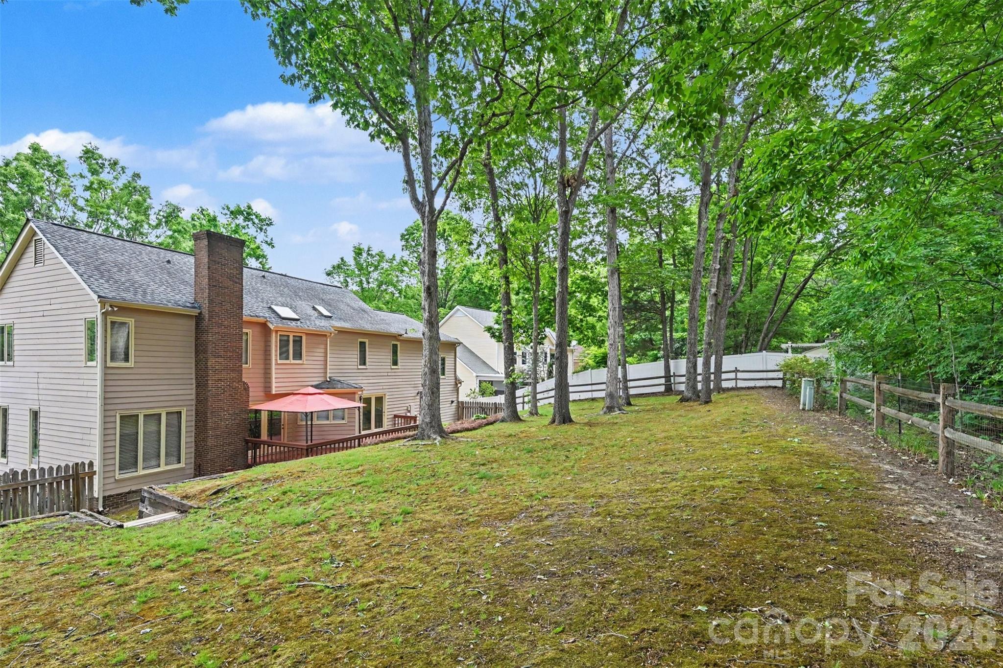 212 Rose Arbor Lane — Matthews