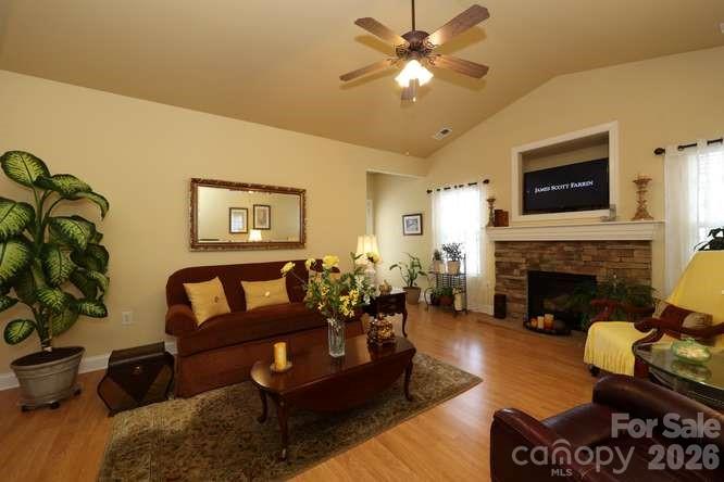 5714 Bradford Lake Lane — Charlotte