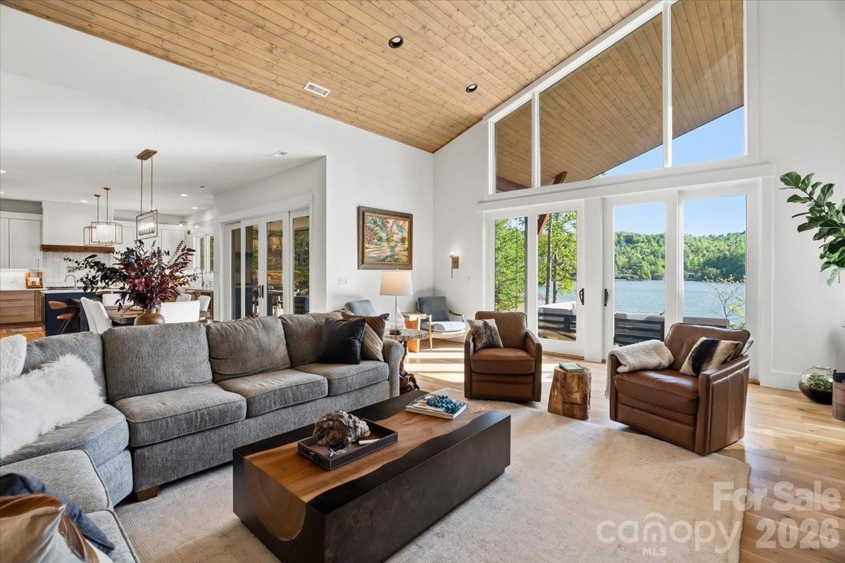 984 Eagle Lake Drive — Brevard