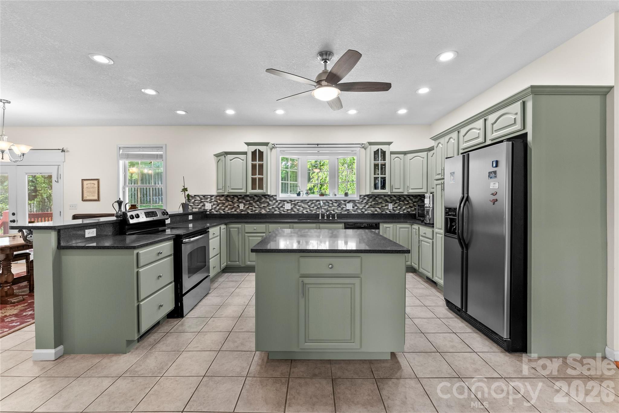 64 Wyoming Road — Asheville