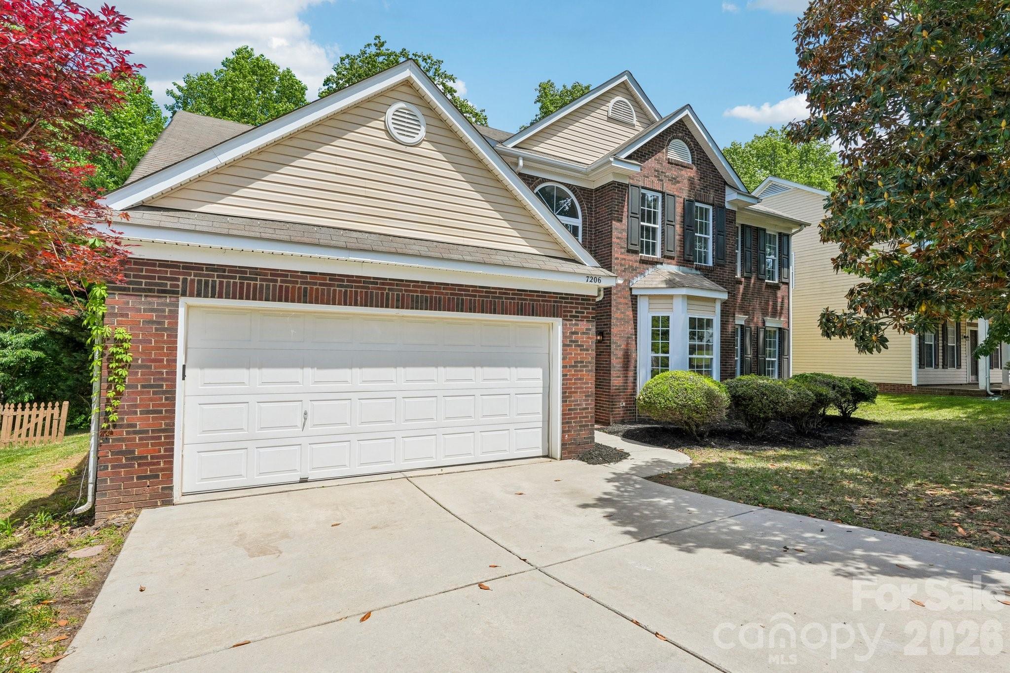 7206 Sweetfield Drive — Huntersville