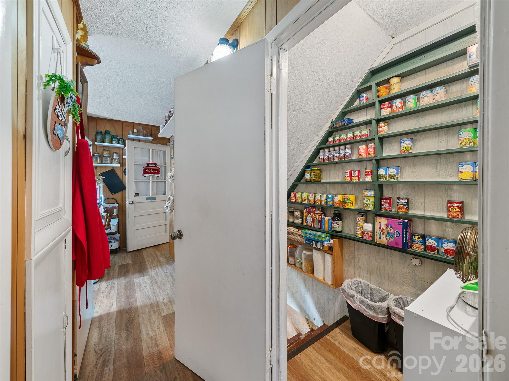 376 Hoot Owl Road — Spruce Pine