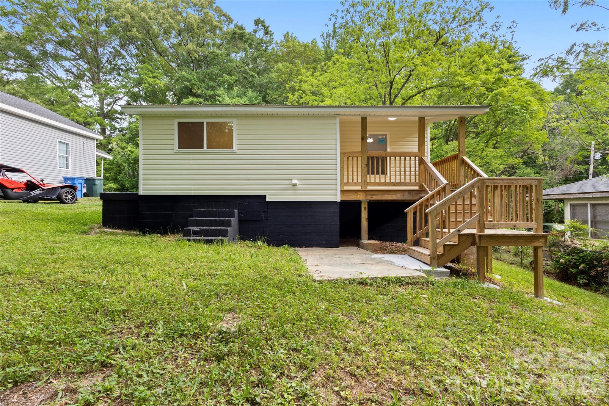 1224 Beale Street — Albemarle