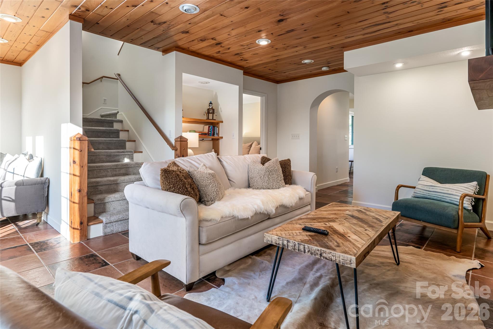 10 and 12 Dogwood Hills Lane — Weaverville