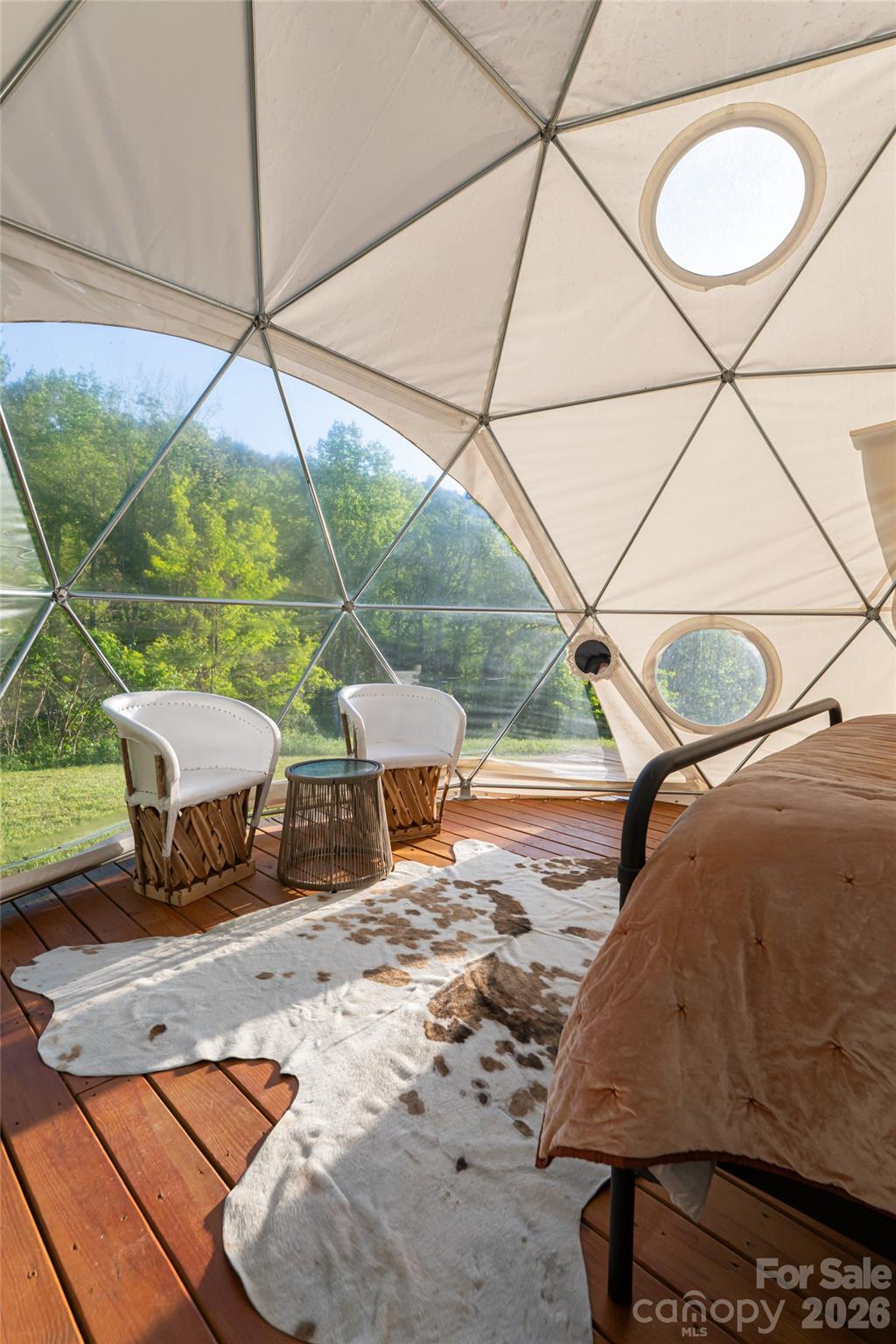 10 and 12 Dogwood Hills Lane — Weaverville