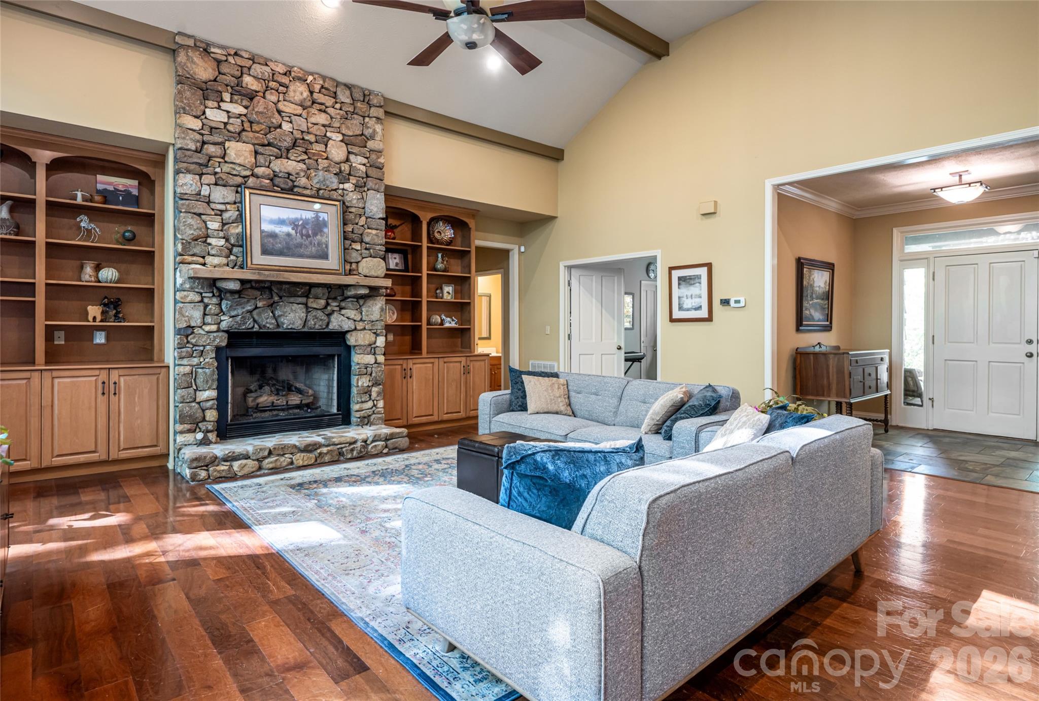 109 Little Cherokee Ridge — Hendersonville