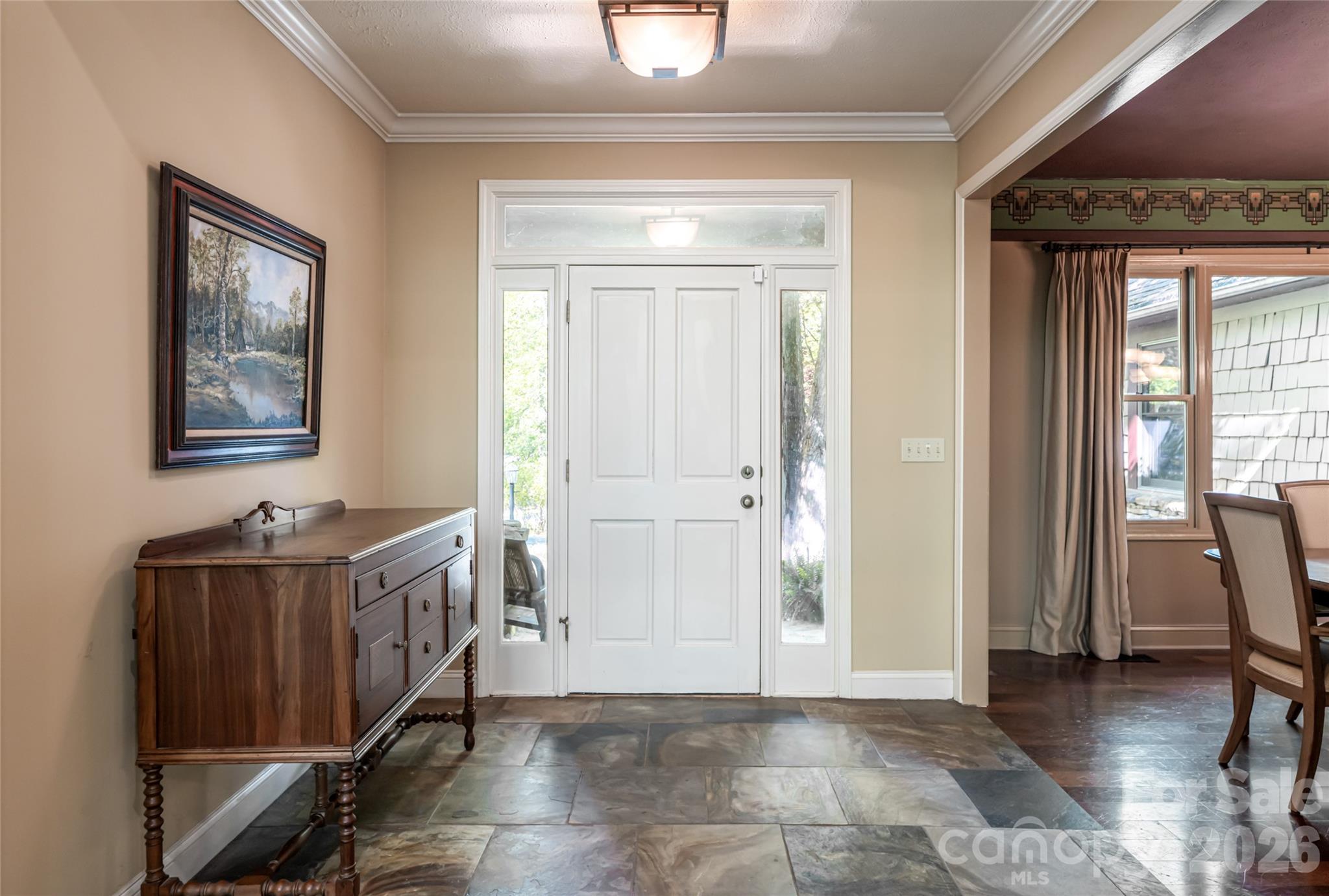 109 Little Cherokee Ridge — Hendersonville