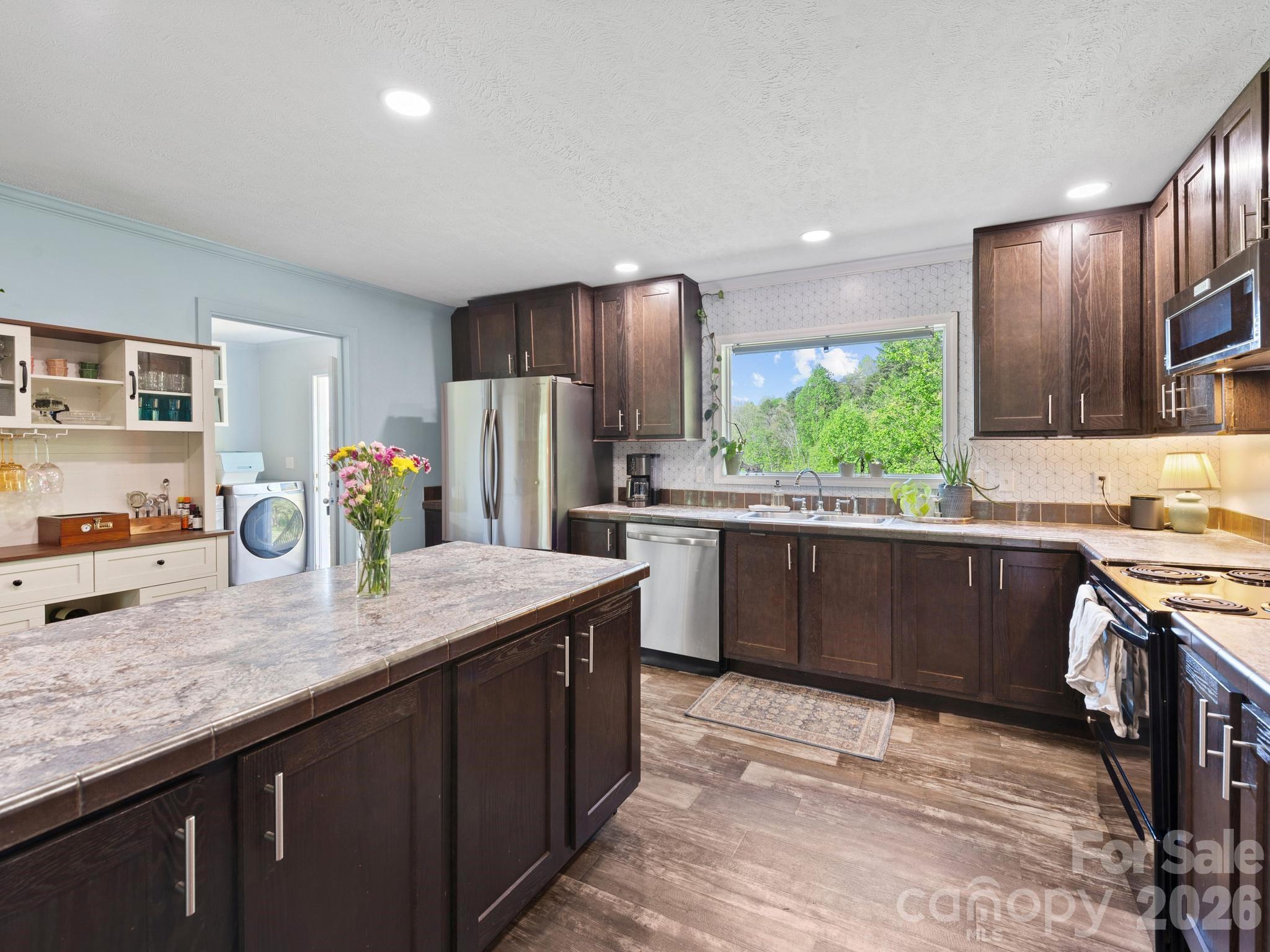 191 Posey Griffin Drive — Mars Hill