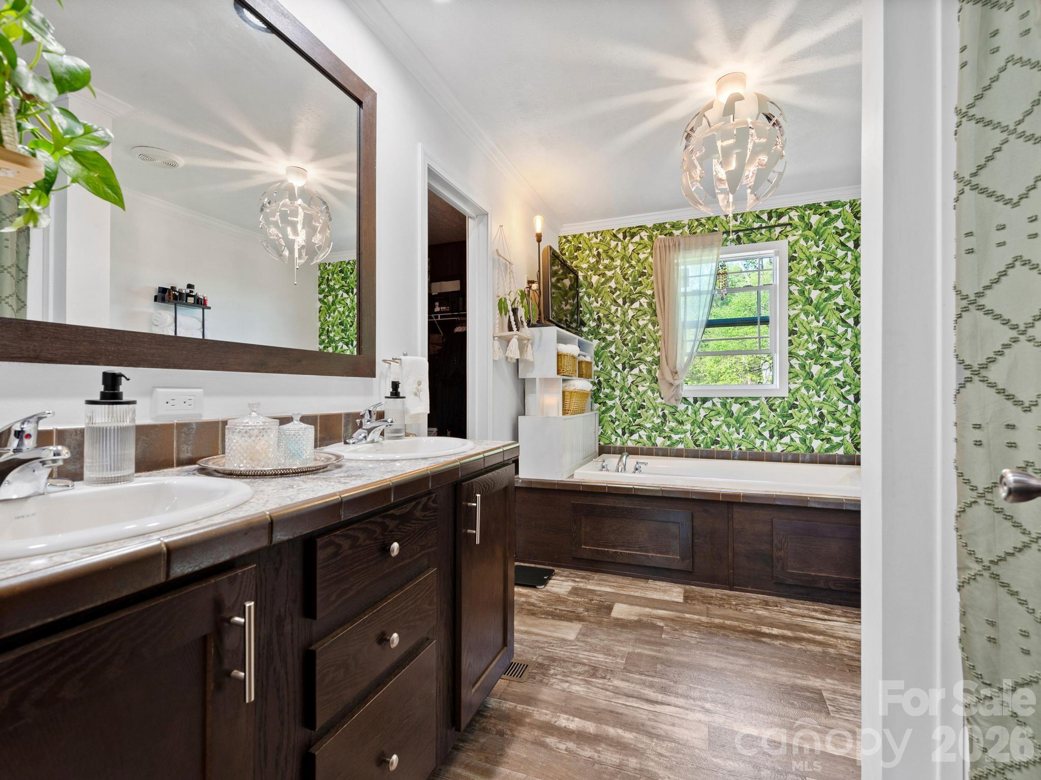 191 Posey Griffin Drive — Mars Hill