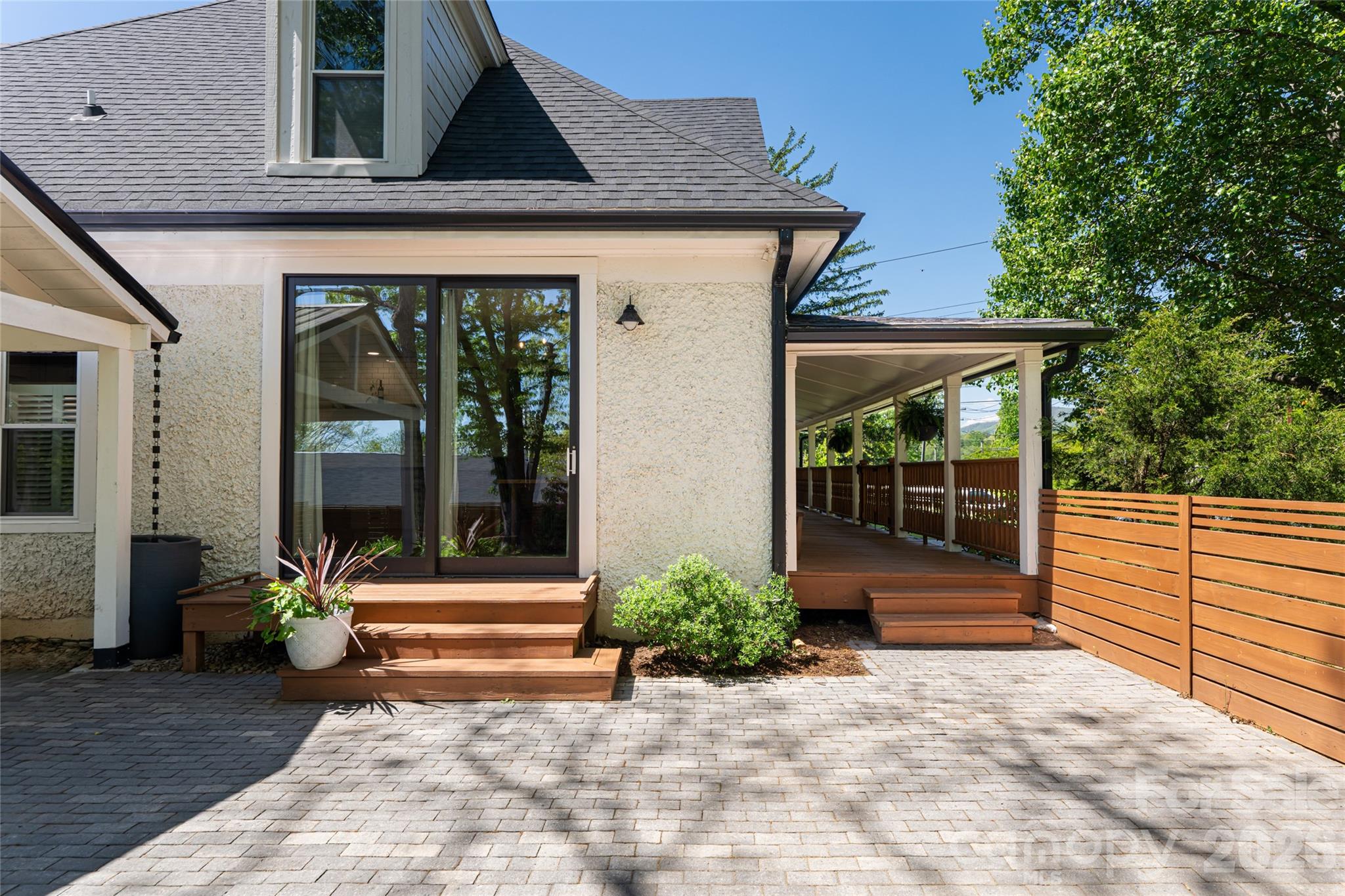 19 Neely Road — Brevard