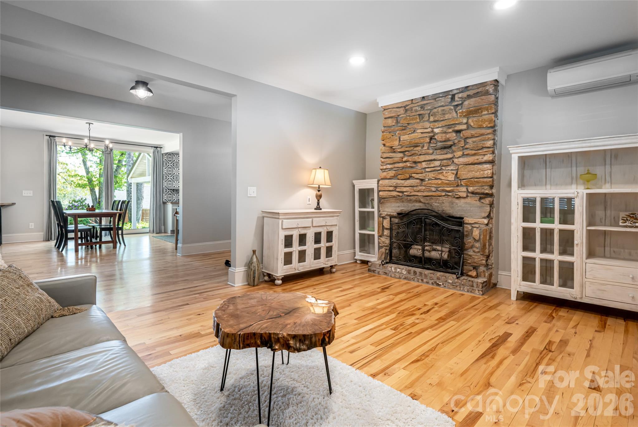 19 Neely Road — Brevard