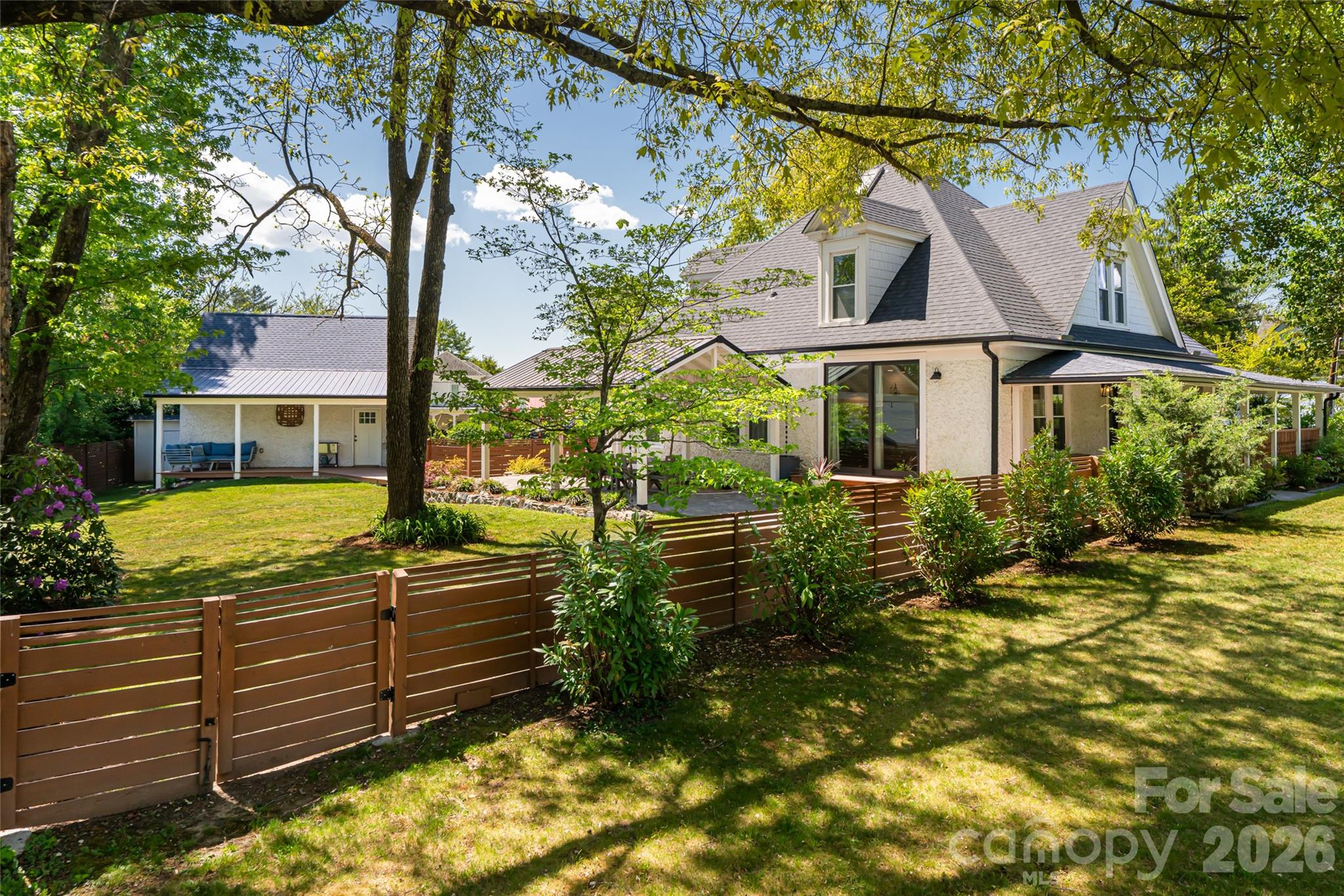 19 Neely Road — Brevard