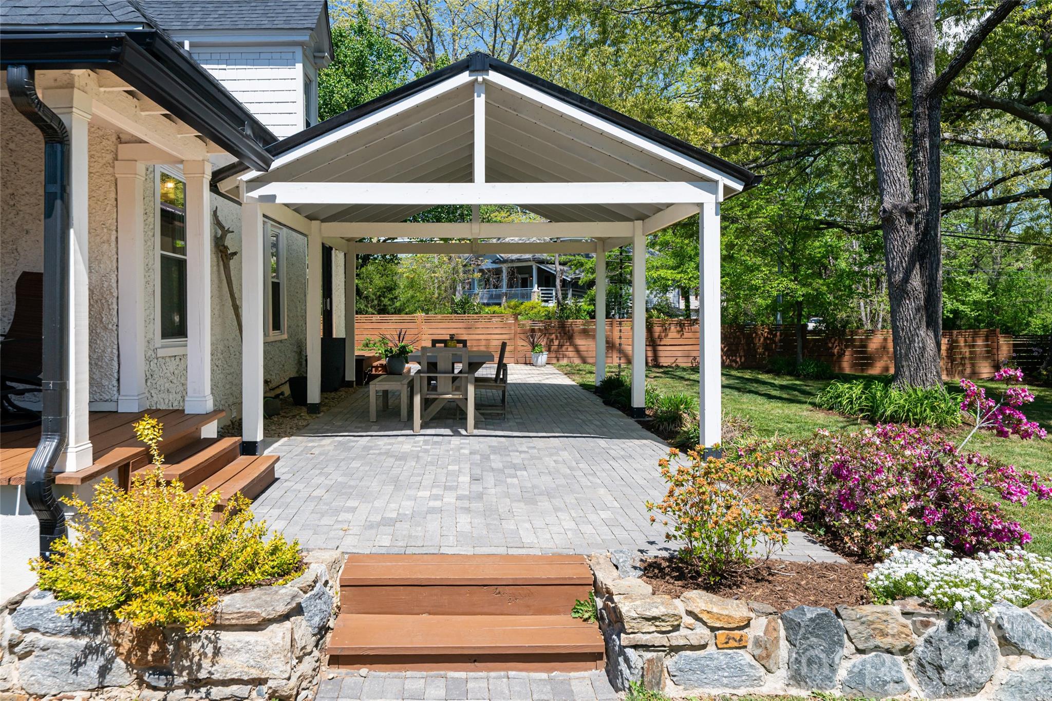19 Neely Road — Brevard