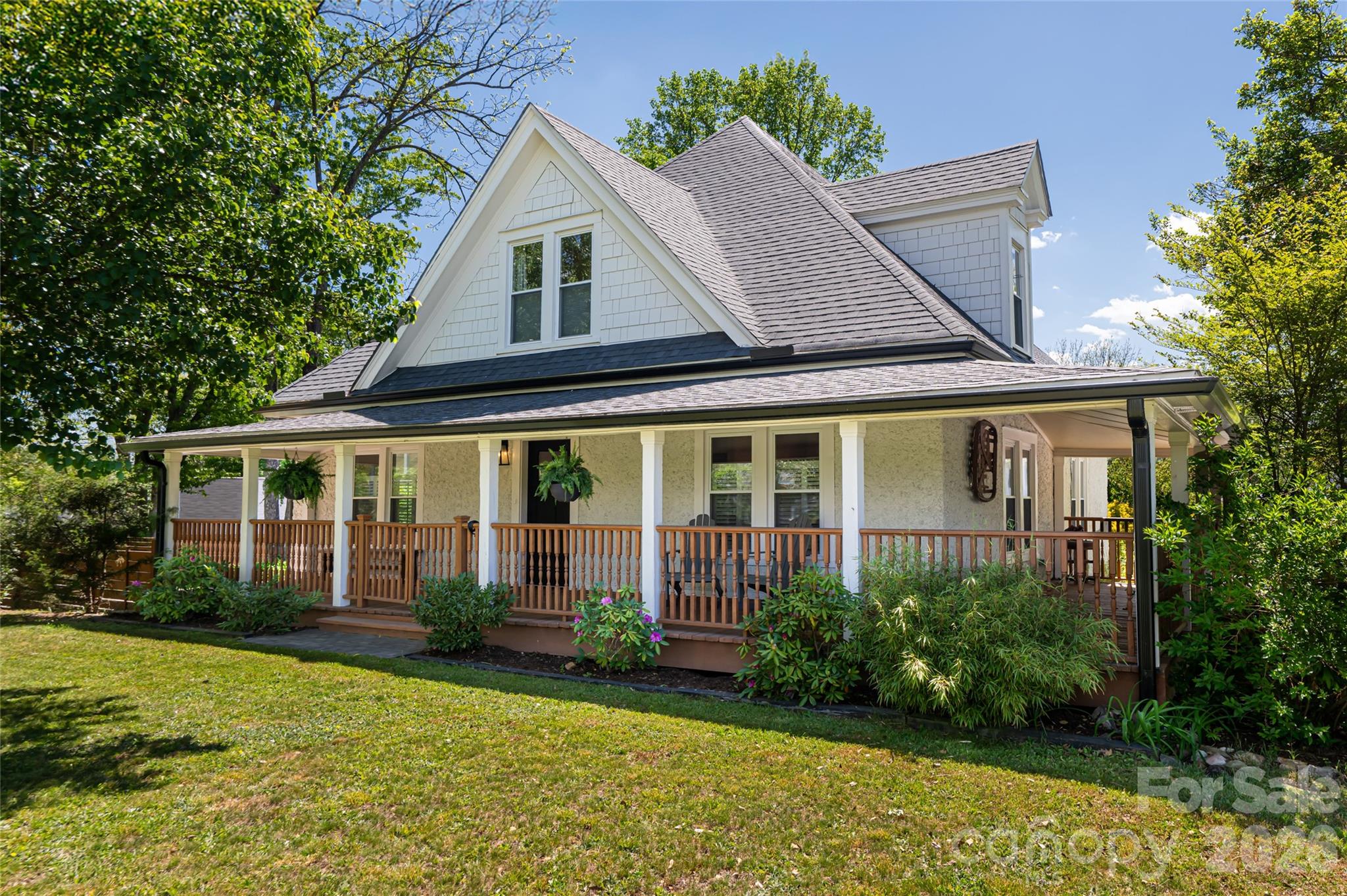 19 Neely Road — Brevard