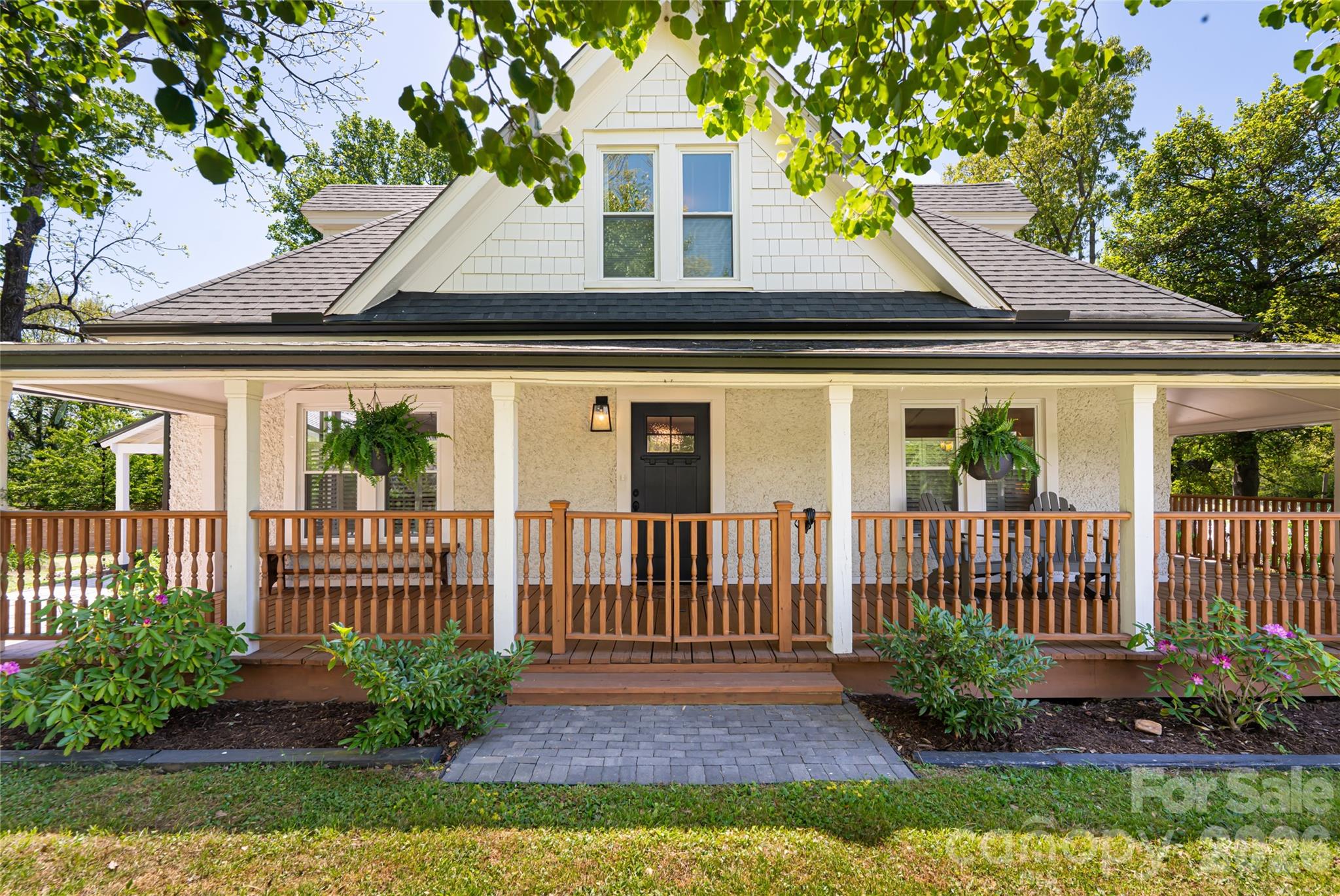 19 Neely Road — Brevard