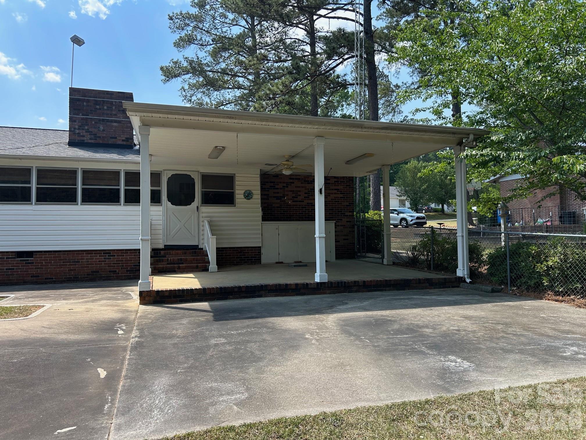 620 Mcdowell Drive — Chester