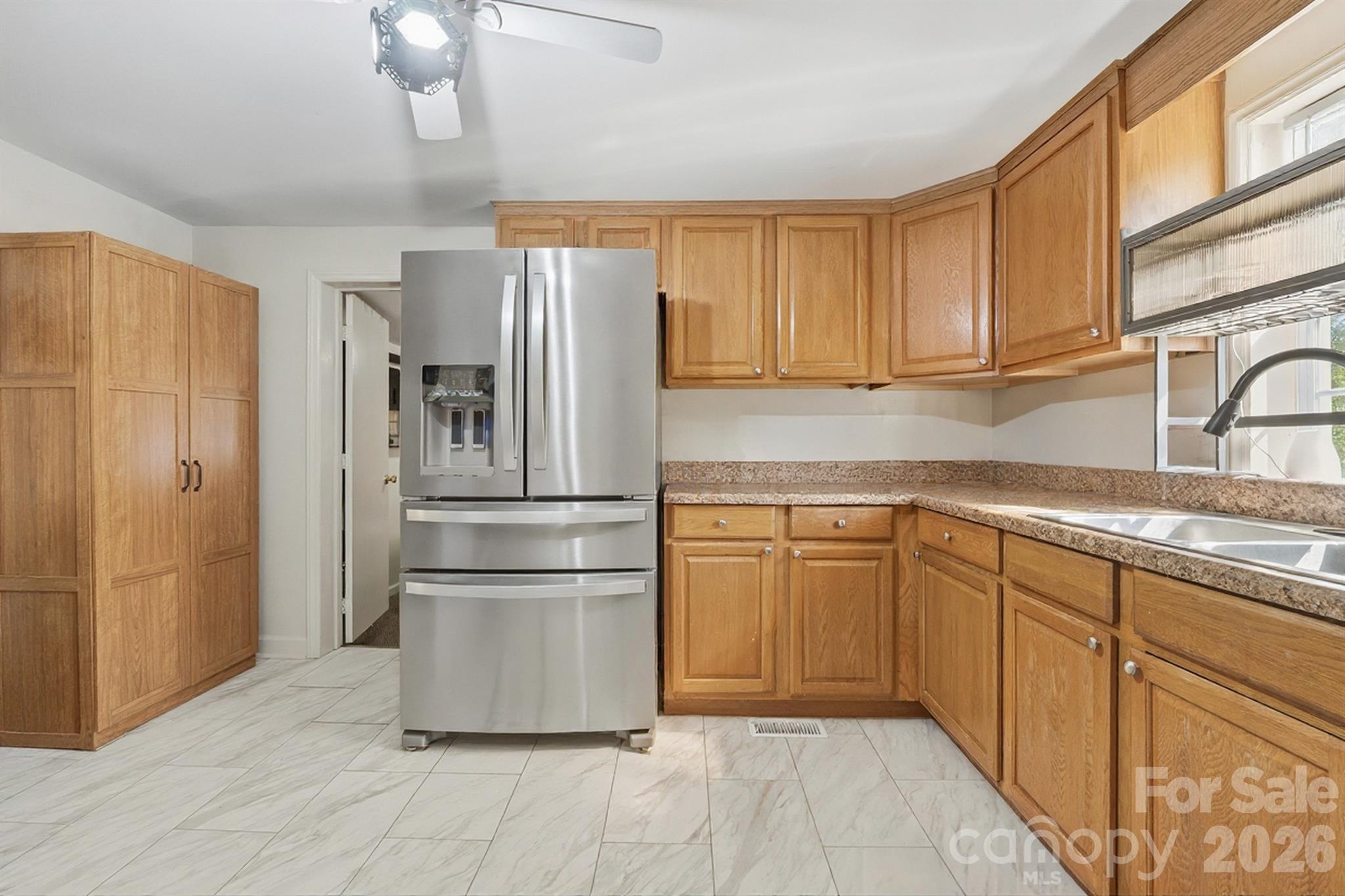 103 J A Ross Street — Morganton